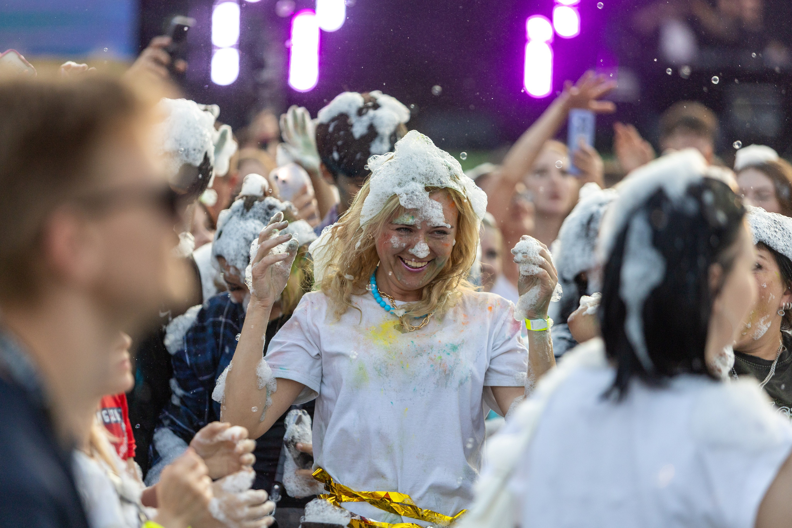 Дискохит. Профессиональный интерьерный и репортажный фотограф Минск и РБ. Максим Орлов