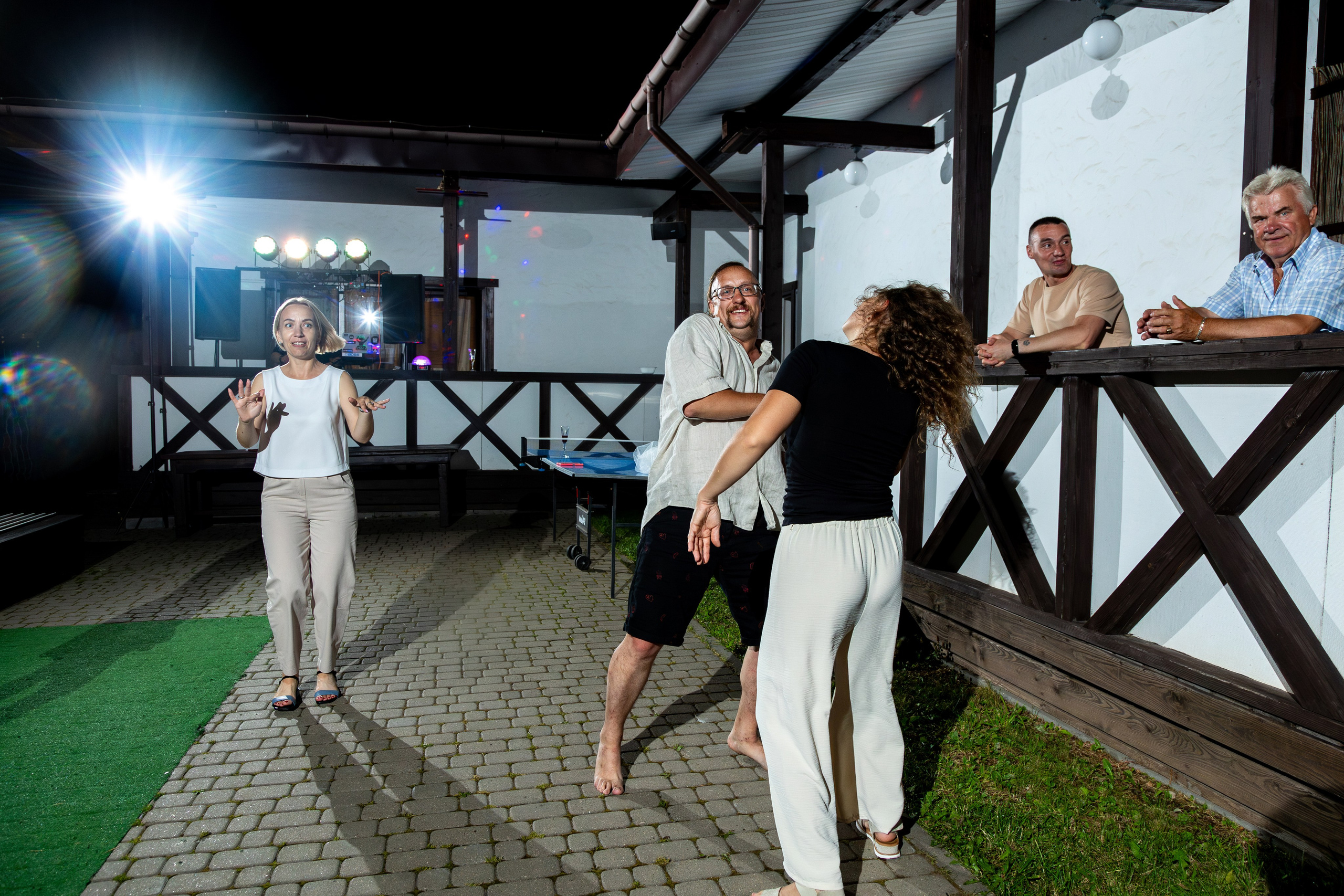 Свадебная фотосессия Дениса и Юли. Профессиональный интерьерный и репортажный фотограф Минск и РБ. Максим Орлов