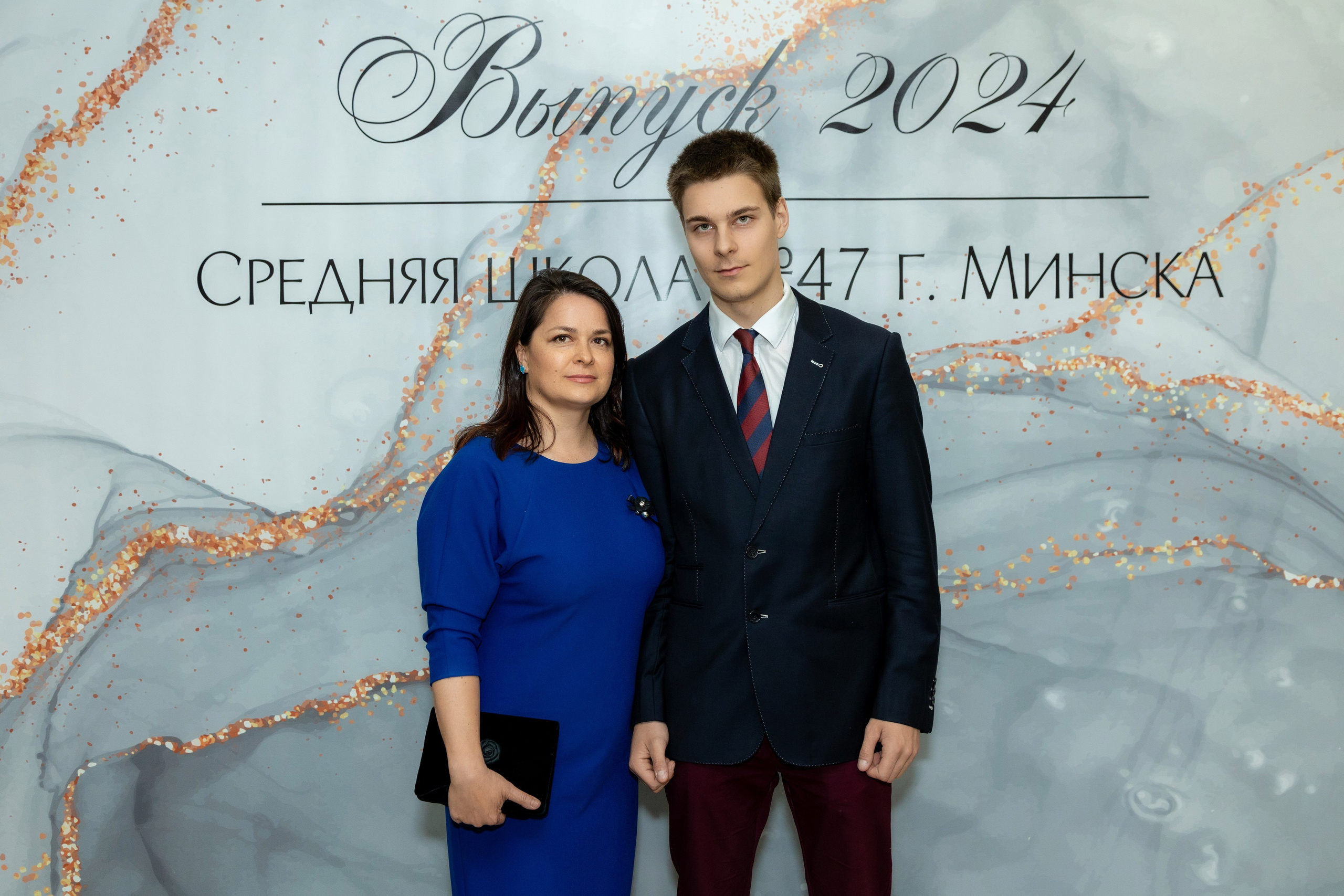 Вручение дипломов. 47 школа. Профессиональный интерьерный и репортажный фотограф Минск и РБ. Максим Орлов