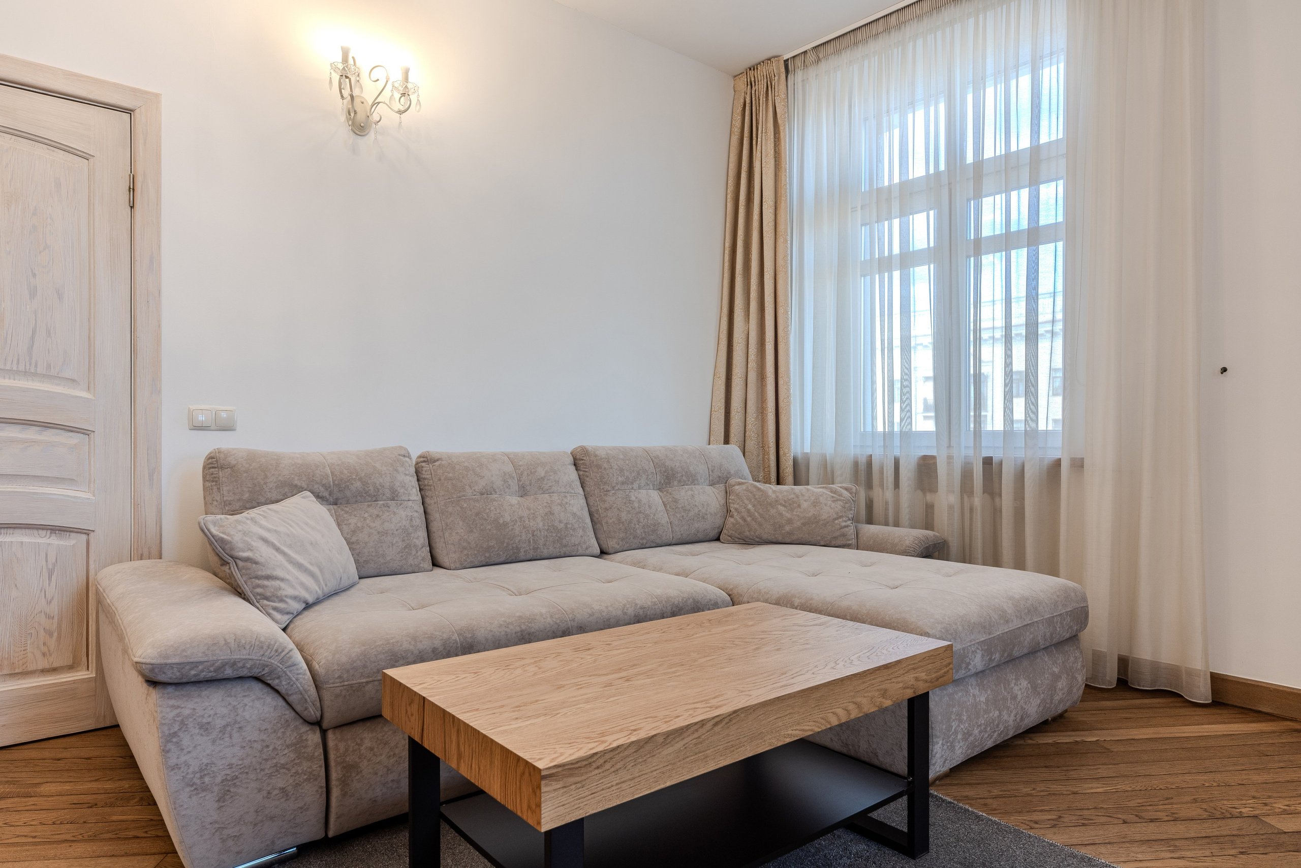 Независимости 37. Профессиональный интерьерный и репортажный фотограф Минск и РБ. Максим Орлов