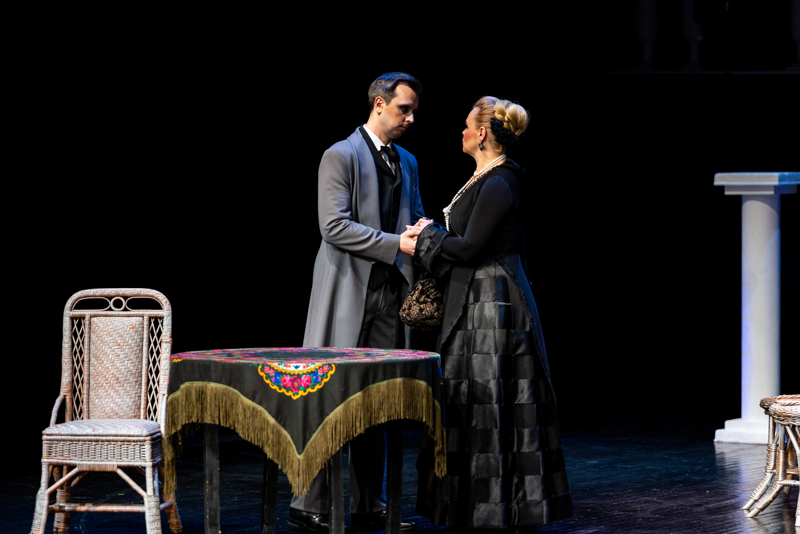 Новый театр «Я вещь». Профессиональный интерьерный и репортажный фотограф Минск и РБ. Максим Орлов