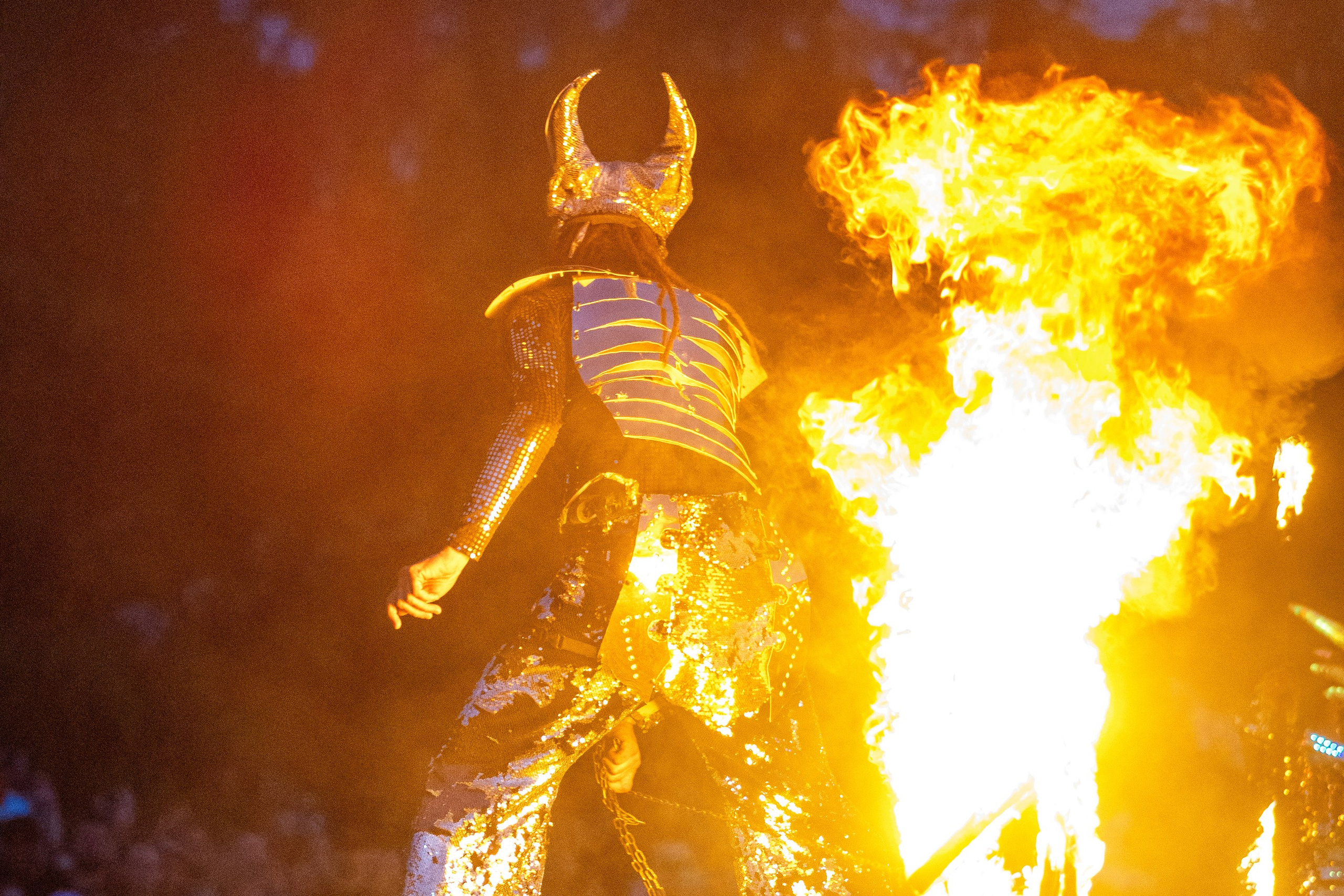 Свята сонца. Профессиональный интерьерный и репортажный фотограф Минск и РБ. Максим Орлов