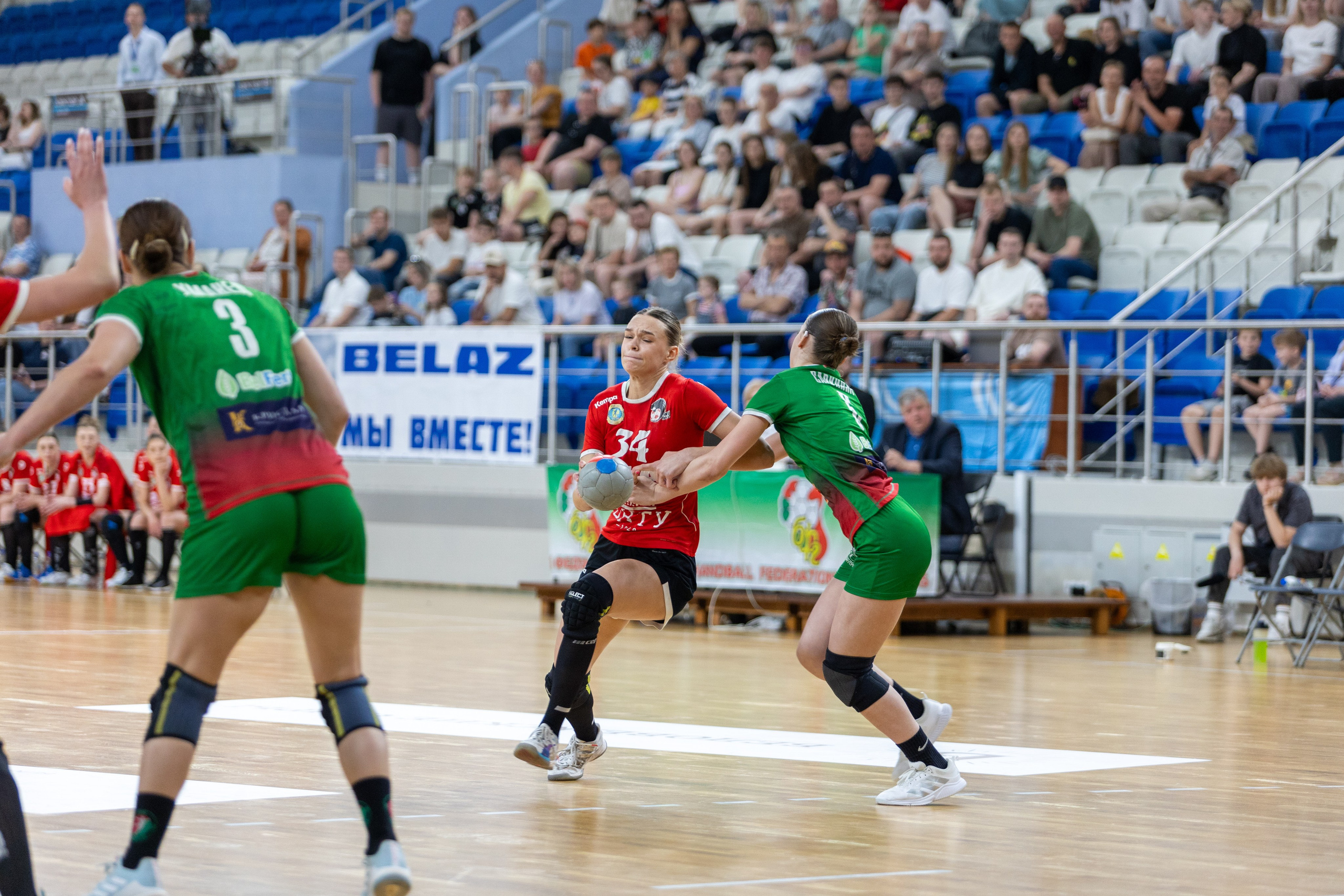 Гандбол. Финал. БНТУ — Гомель. 25.05.2024. Профессиональный интерьерный и репортажный фотограф Минск и РБ. Максим Орлов