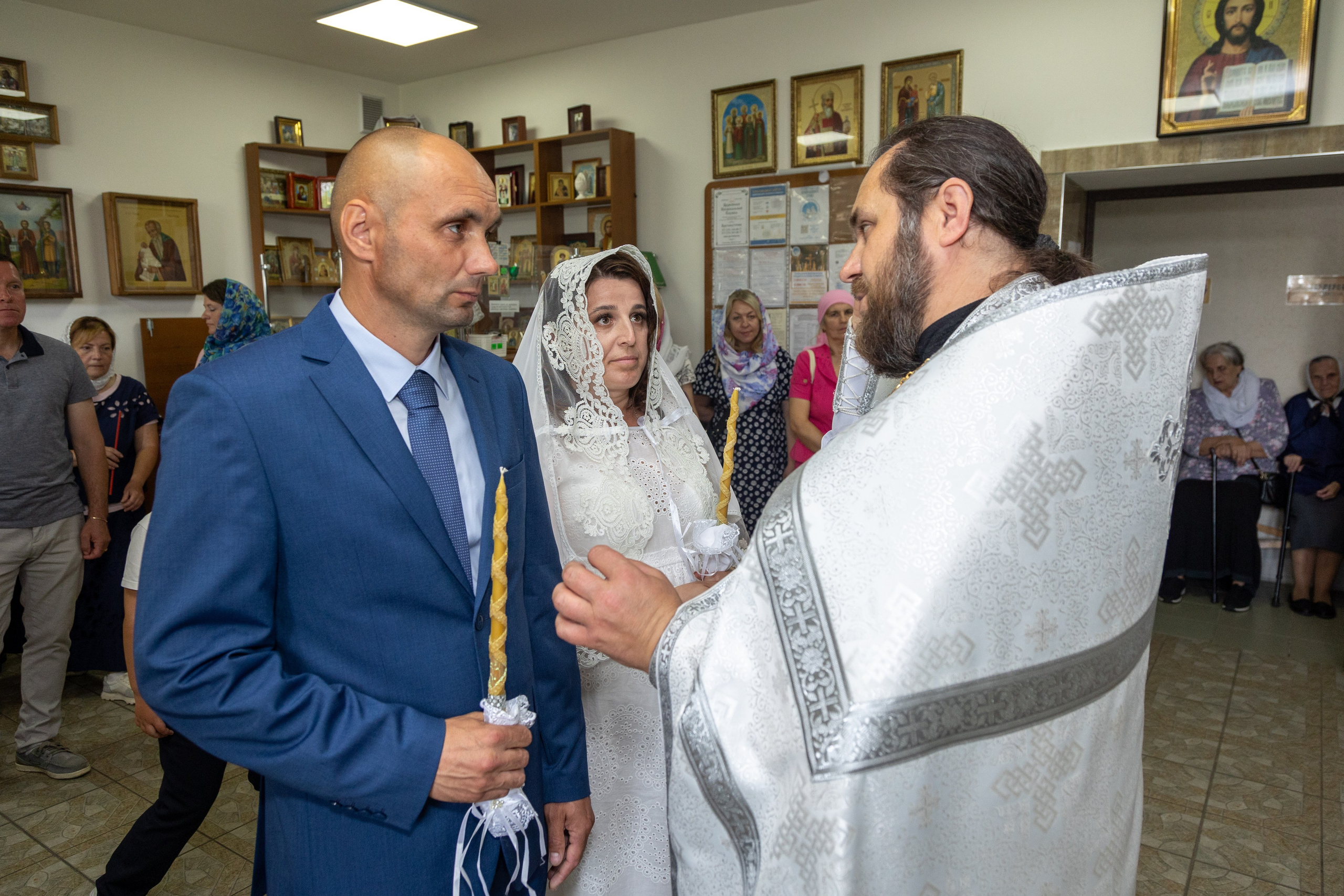 Венчание Михаила и Ольги. Профессиональный интерьерный и репортажный фотограф Минск и РБ. Максим Орлов