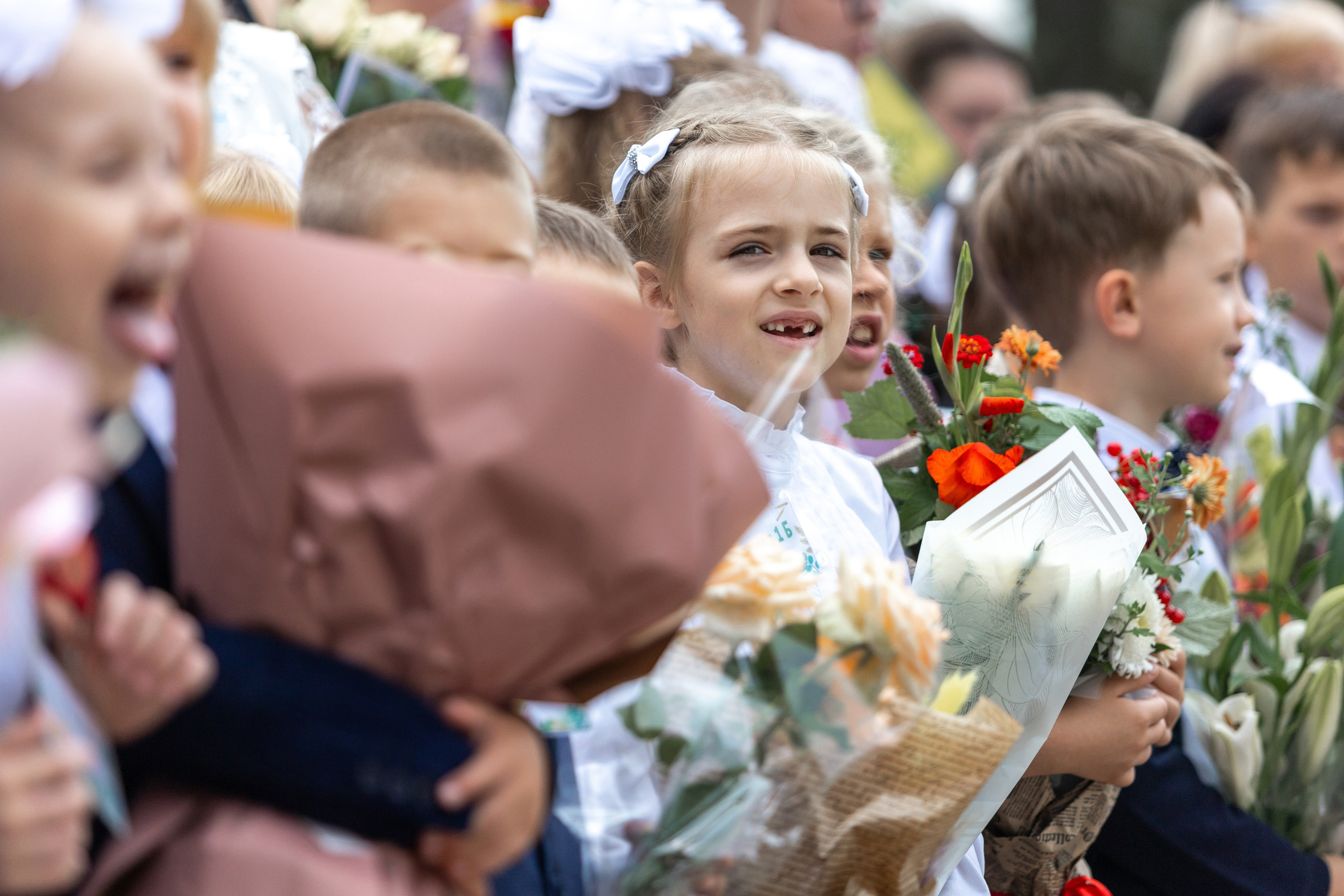 Линейка 1-го сентября. Профессиональный интерьерный и репортажный фотограф Минск и РБ. Максим Орлов