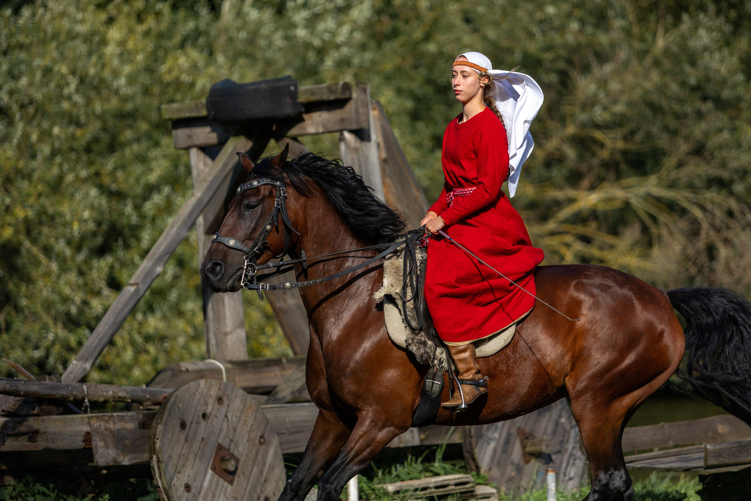 Ежегодный фестиваль средневековья в Дукоре. Профессиональный интерьерный и репортажный фотограф Минск и РБ. Максим Орлов