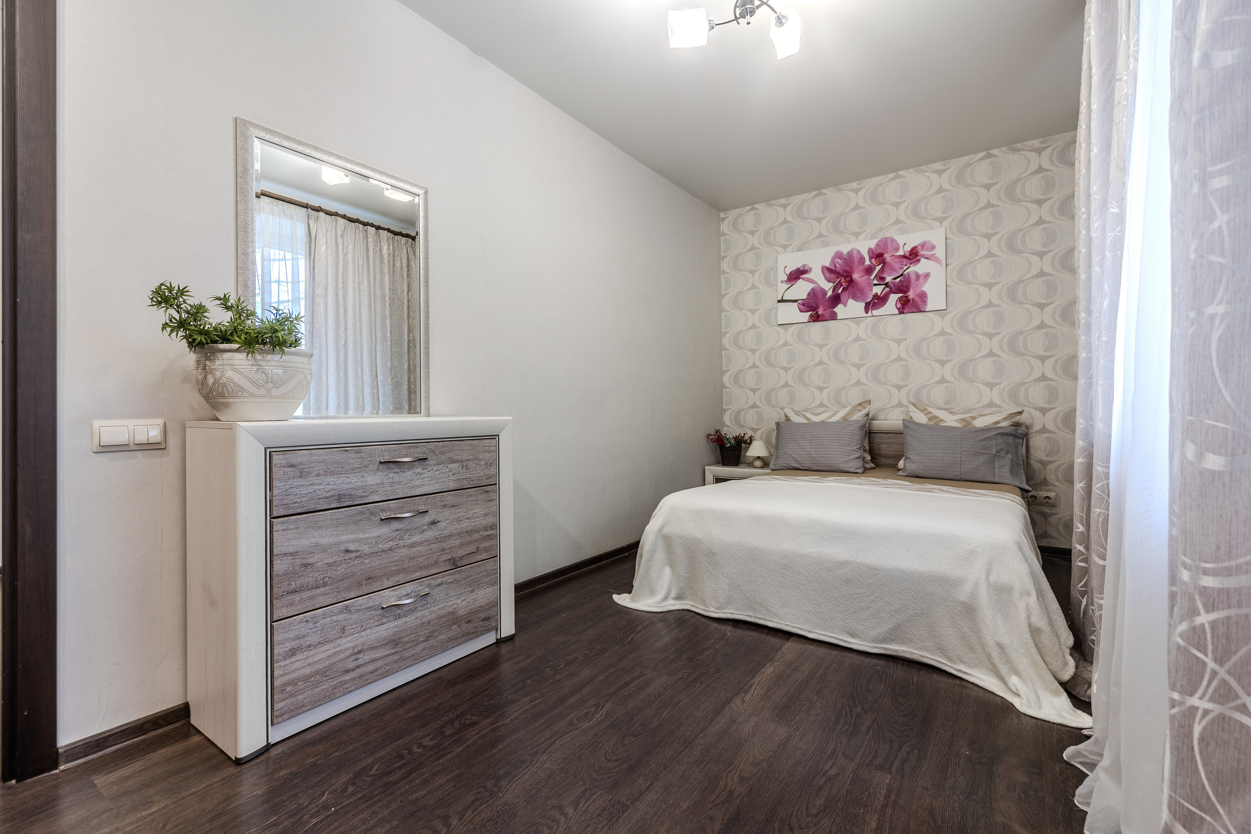 Пр. Независимости 52. Профессиональный интерьерный и репортажный фотограф Минск и РБ. Максим Орлов