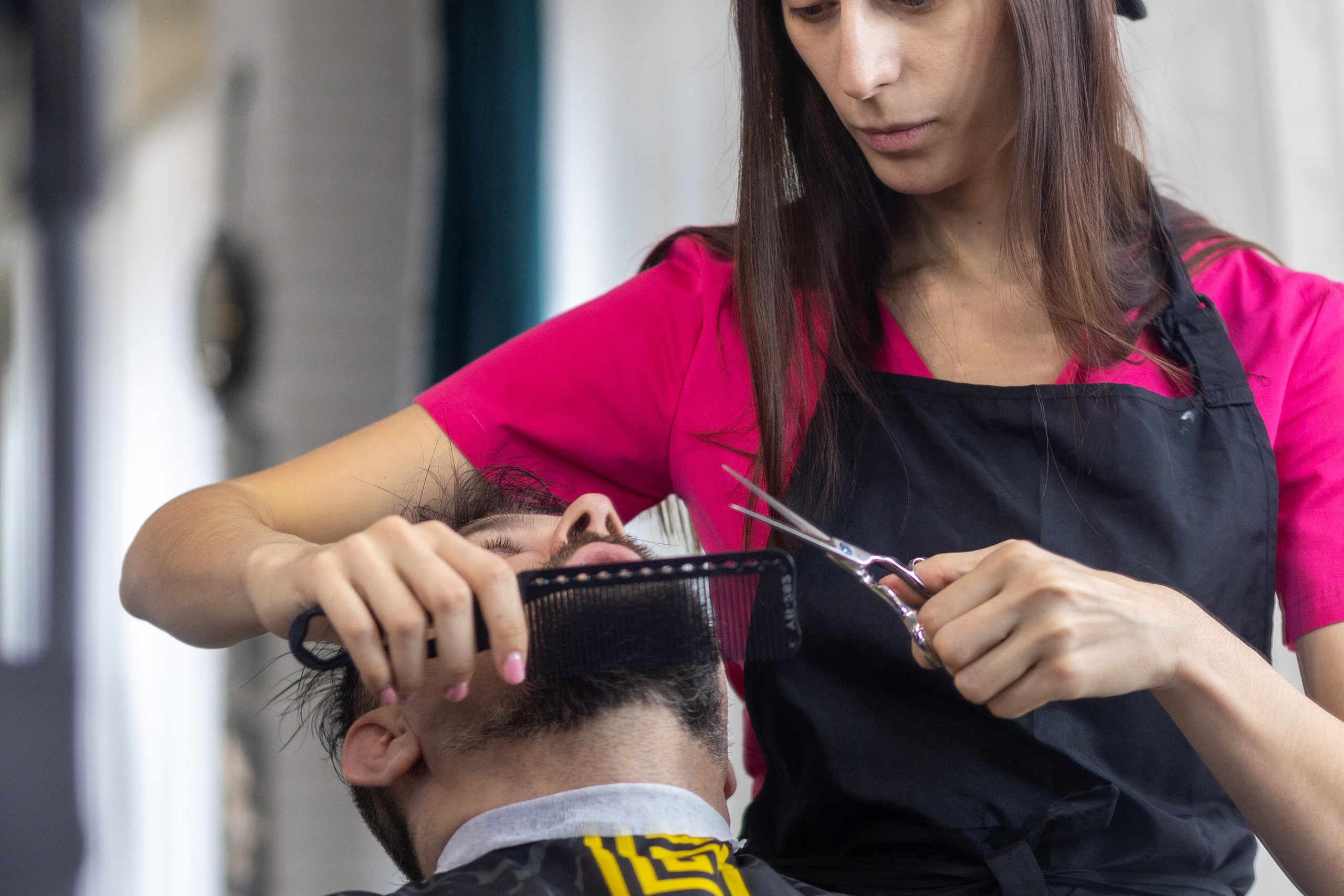 Реклама салона красоты «Манго». Профессиональный интерьерный и репортажный фотограф Минск и РБ. Максим Орлов