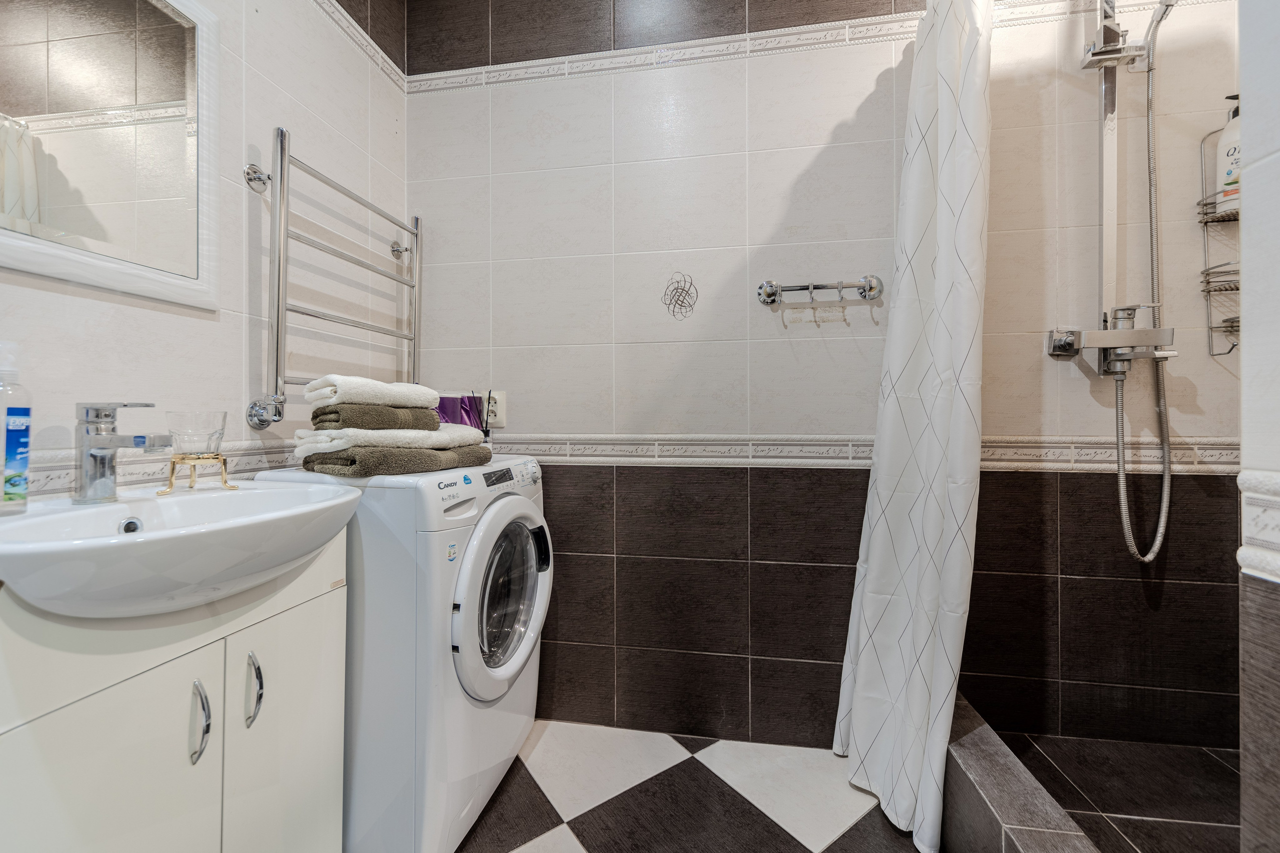 Пр. Независимости 52. Профессиональный интерьерный и репортажный фотограф Минск и РБ. Максим Орлов