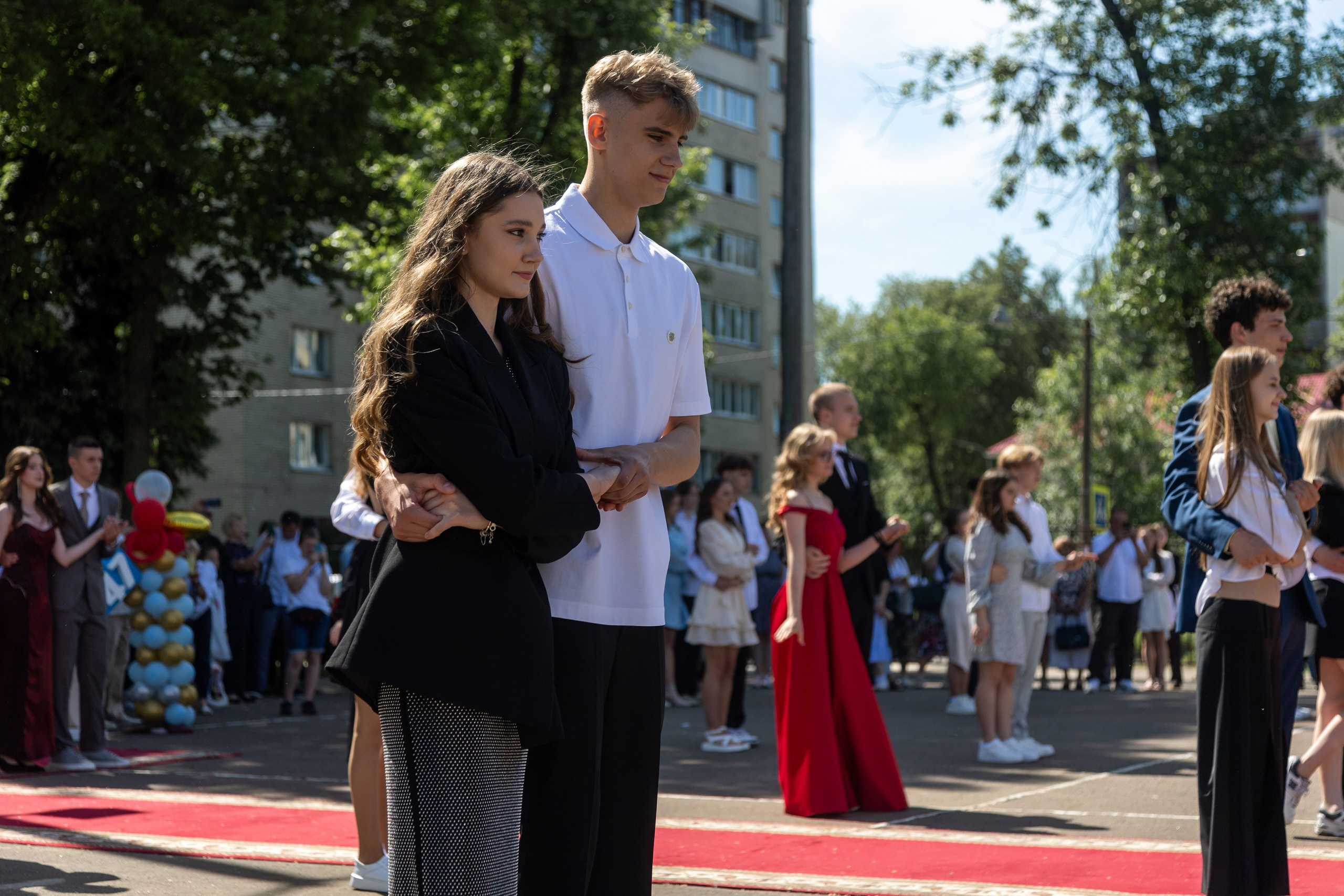 Школа 47. Последний звонок. Профессиональный интерьерный и репортажный фотограф Минск и РБ. Максим Орлов