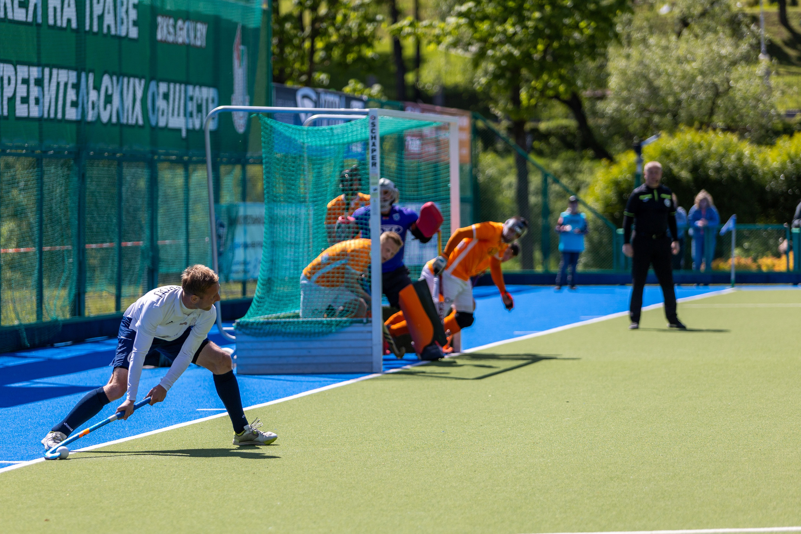 Хоккей на траве. ХК Минск — СК Строитель 12.05.2024. Профессиональный интерьерный и репортажный фотограф Минск и РБ. Максим Орлов