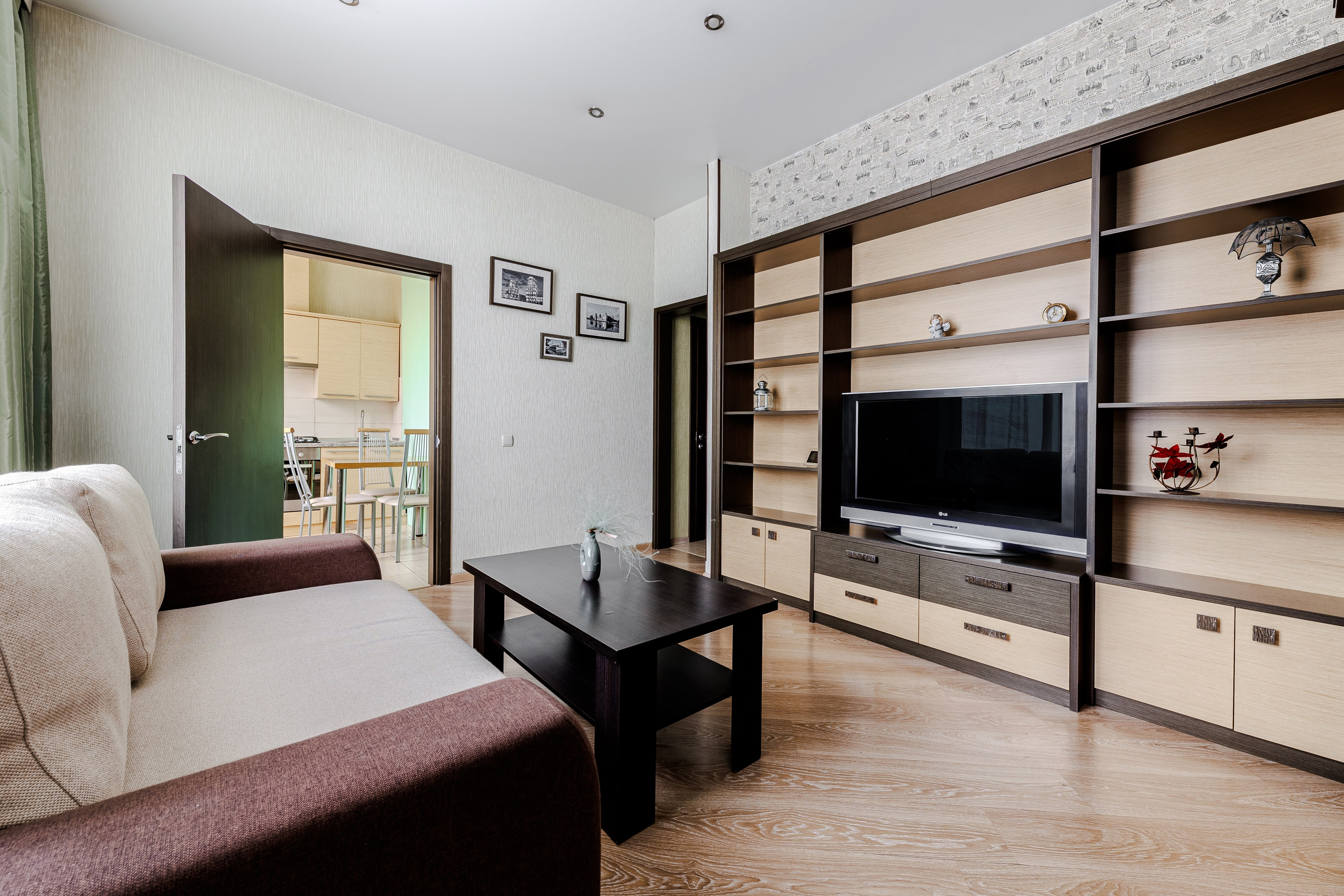 Пр. Независимости 23. Профессиональный интерьерный и репортажный фотограф Минск и РБ. Максим Орлов