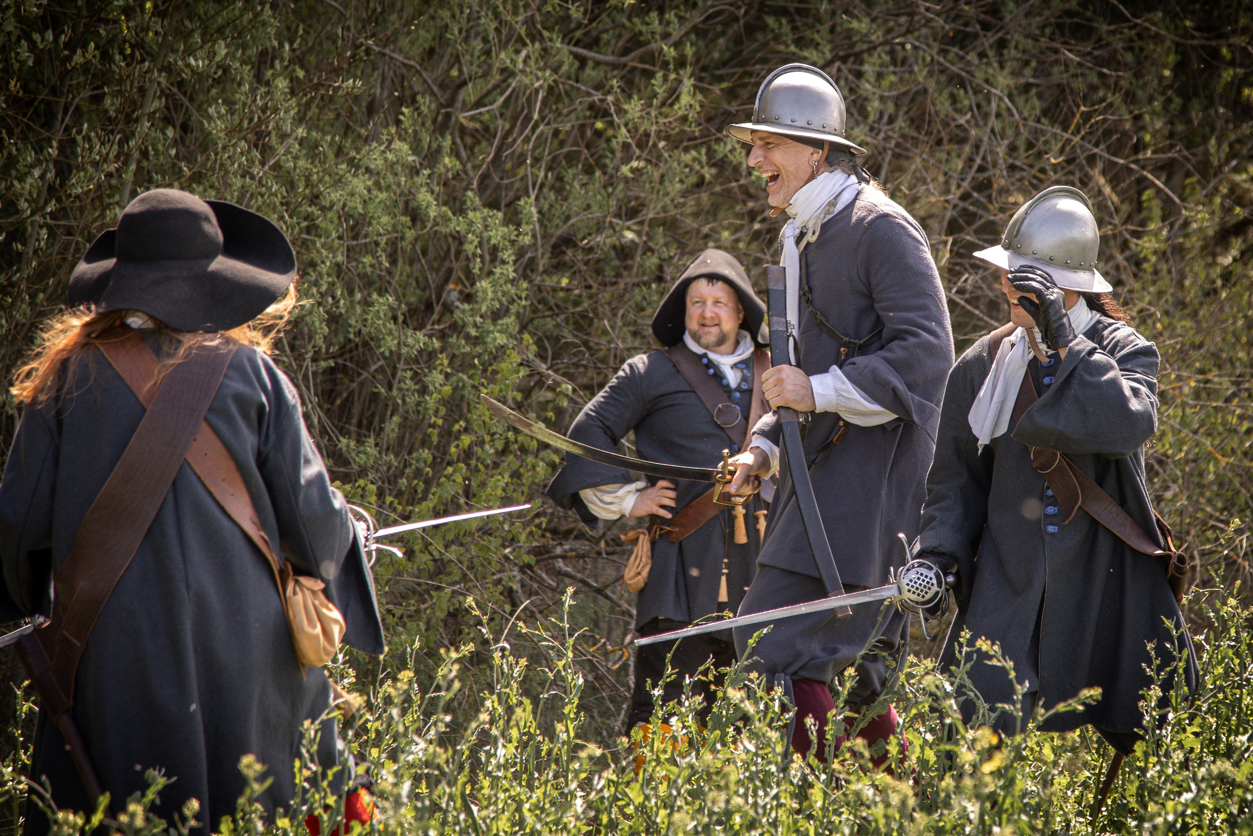Золотая шпора. Огнем и мечем. День второй. Вылазка в лес. Штурм фортеции. Княжеский пир. Профессиональный интерьерный и репортажный фотограф Минск и РБ. Максим Орлов