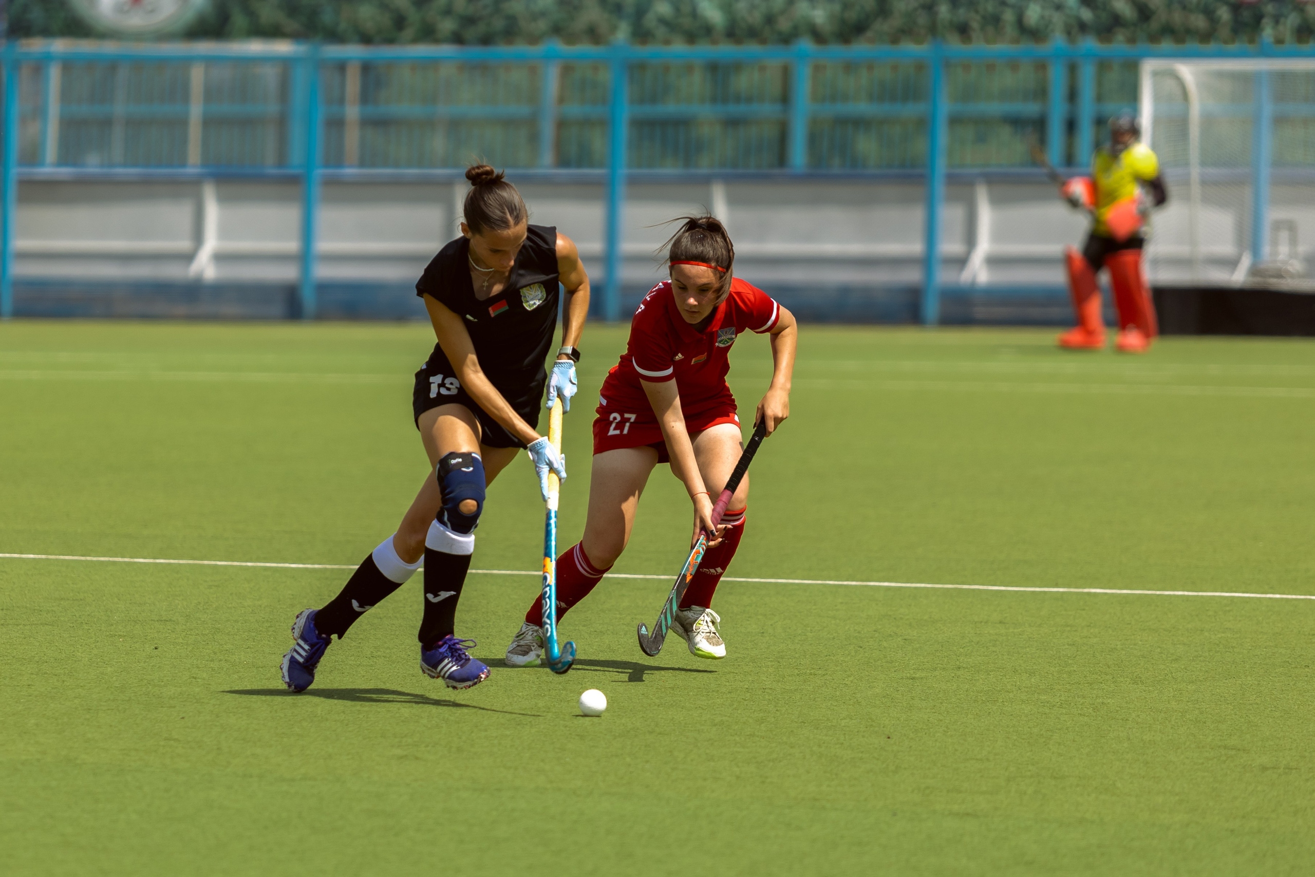 Хоккей на траве. Девушки. Минск — Виктория. 16.06.2024. Профессиональный интерьерный и репортажный фотограф Минск и РБ. Максим Орлов