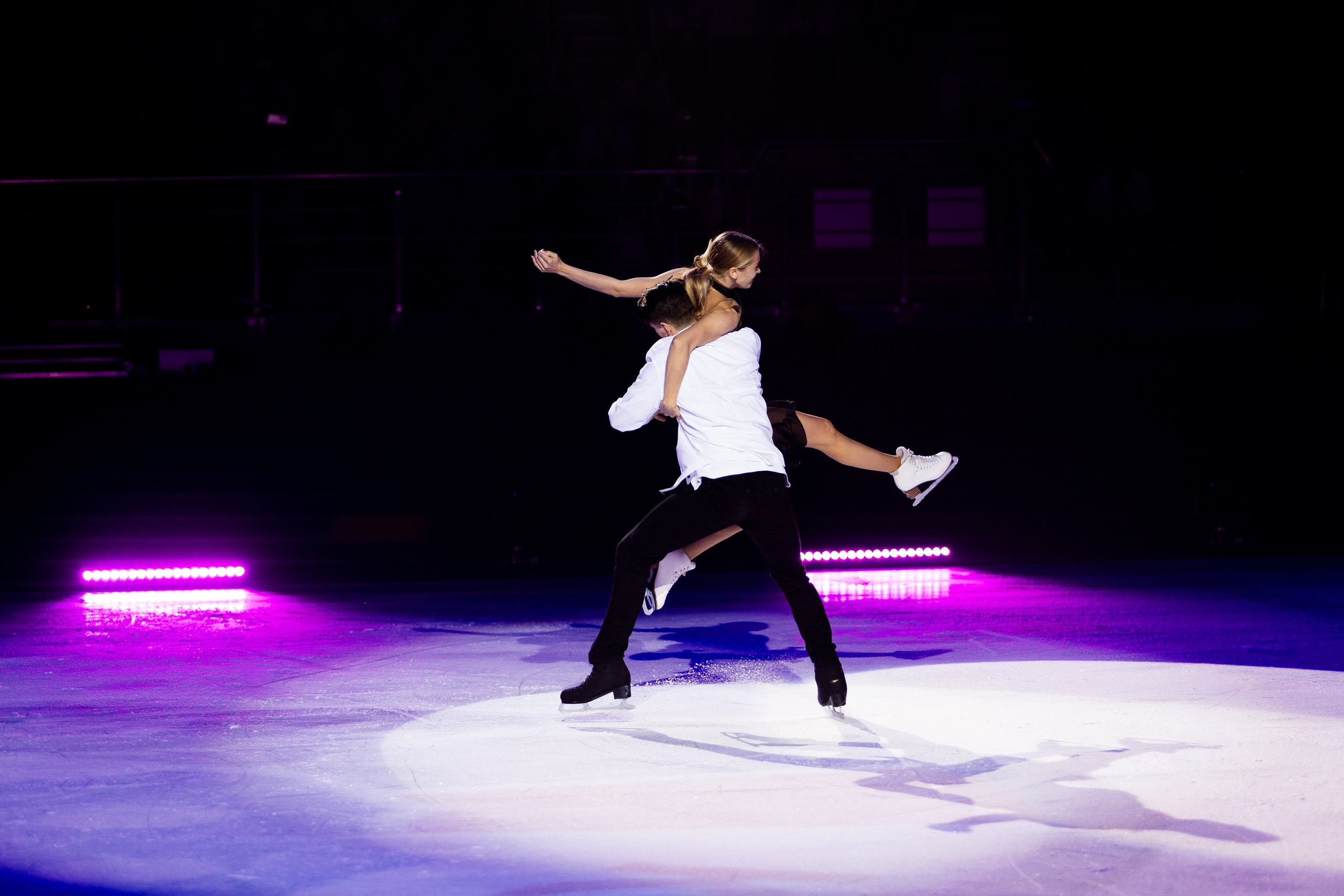 Ледовое шоу Ильи Авербуха 30.03.2024. Профессиональный интерьерный и репортажный фотограф Минск и РБ. Максим Орлов