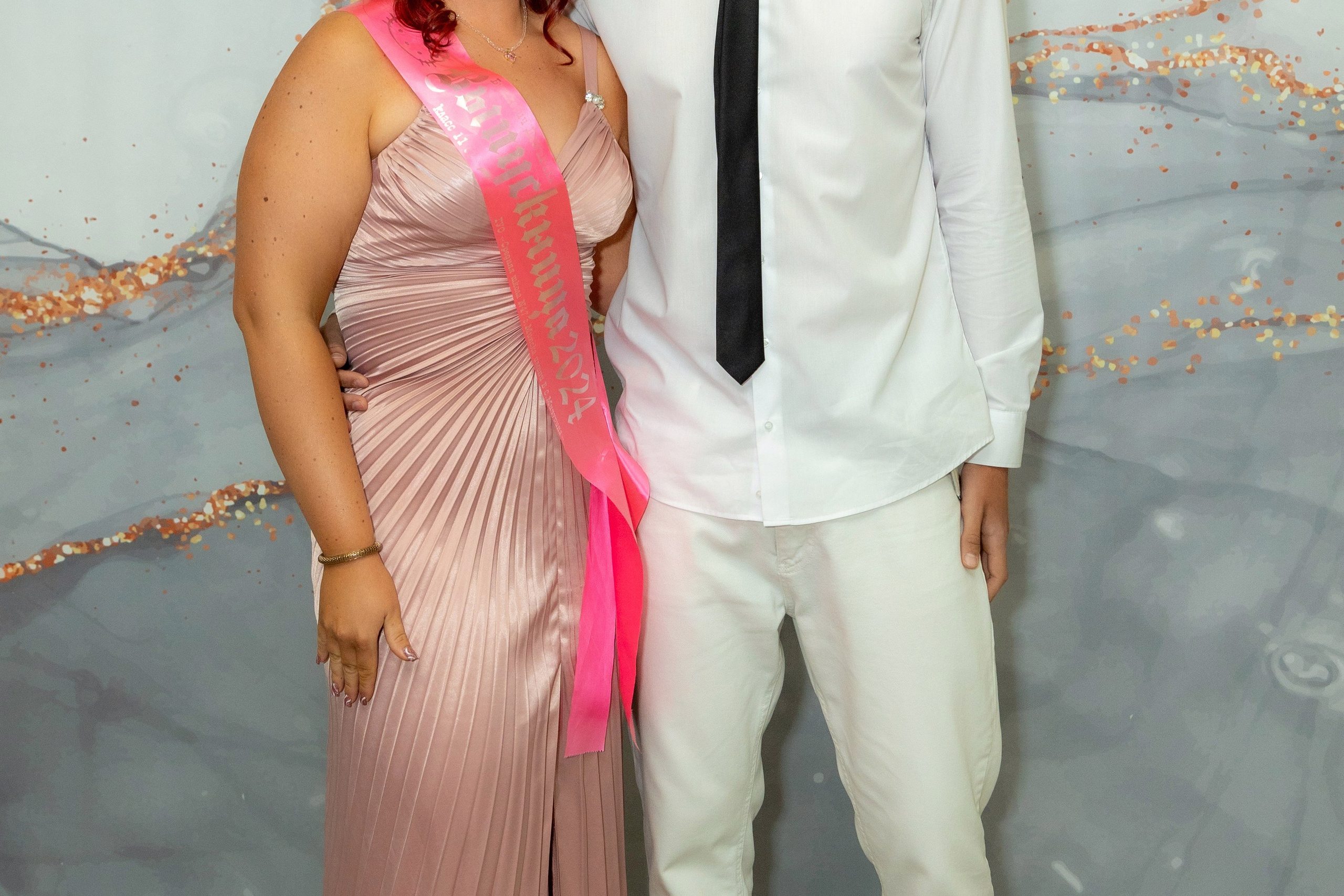 Вручение дипломов. 47 школа. Профессиональный интерьерный и репортажный фотограф Минск и РБ. Максим Орлов