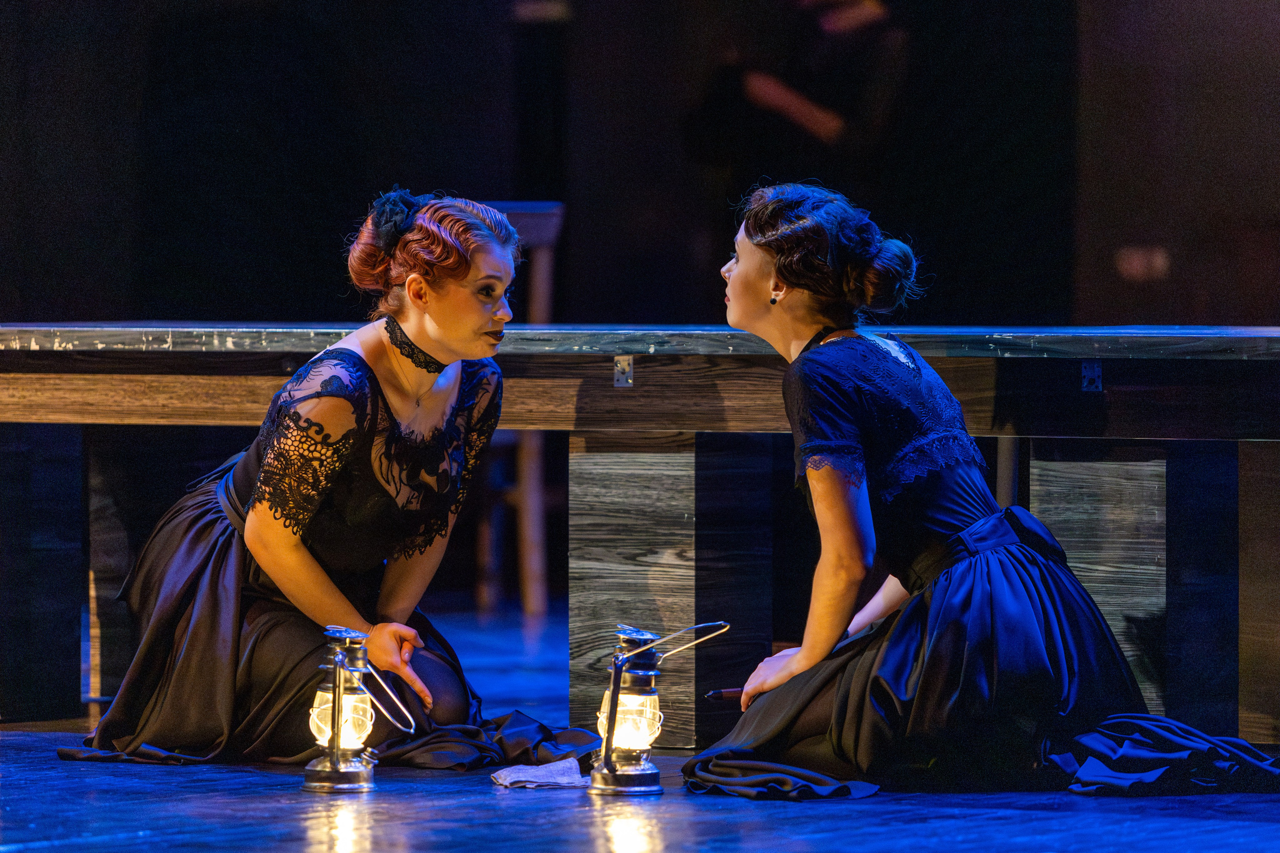 Новый театр «Дом Бернарды Альбы». Профессиональный интерьерный и репортажный фотограф Минск и РБ. Максим Орлов