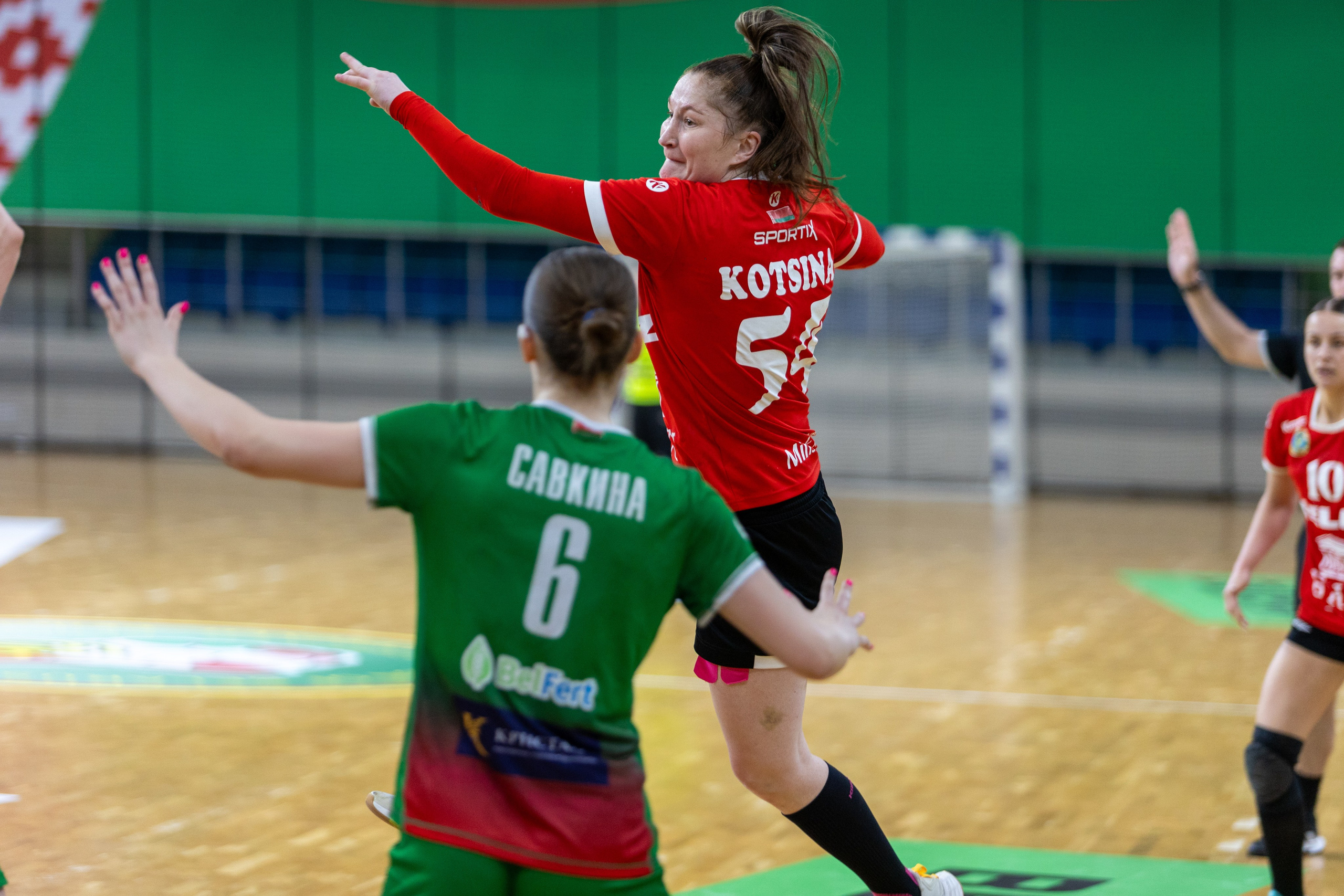 Гандбол. Финал. БНТУ — Гомель. 25.05.2024. Профессиональный интерьерный и репортажный фотограф Минск и РБ. Максим Орлов