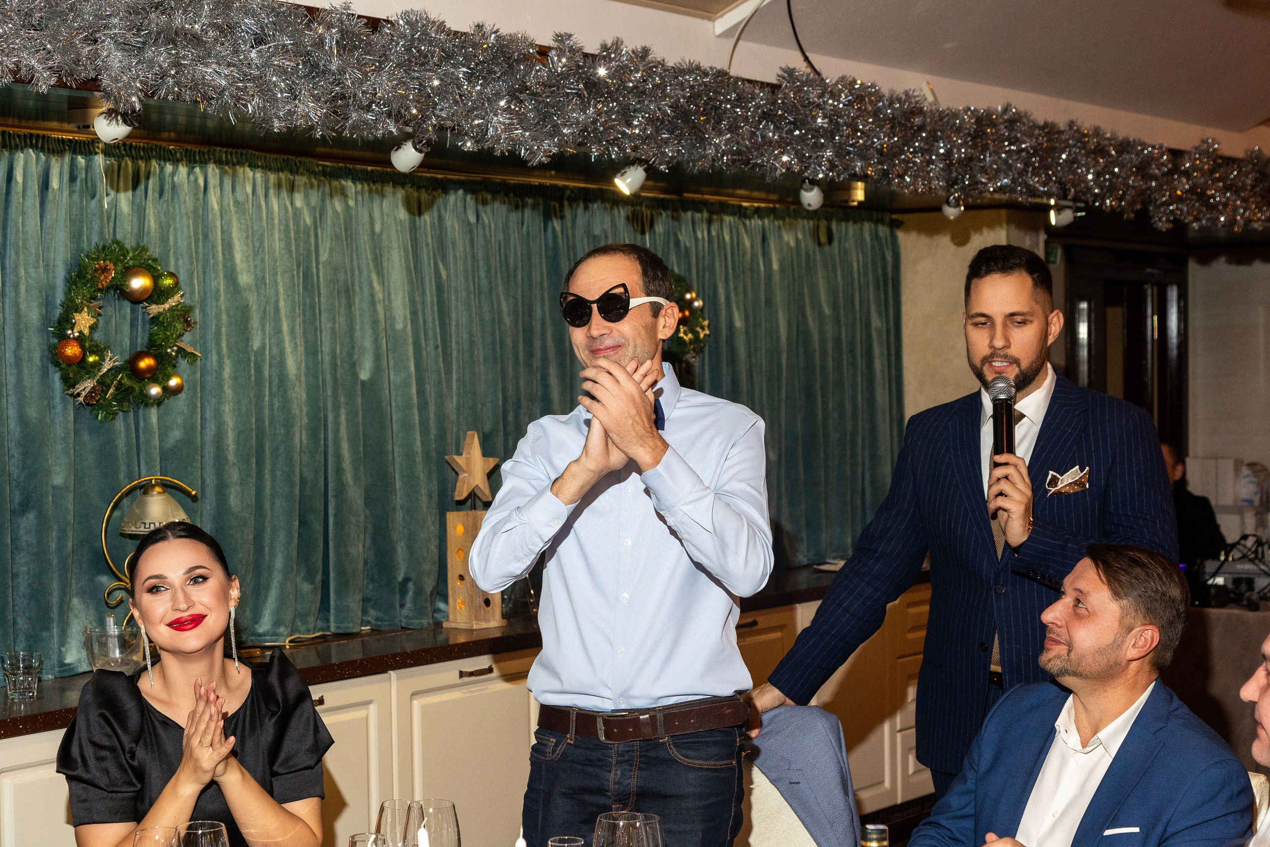 Новогодний корпоратив. Профессиональный интерьерный и репортажный фотограф Минск и РБ. Максим Орлов