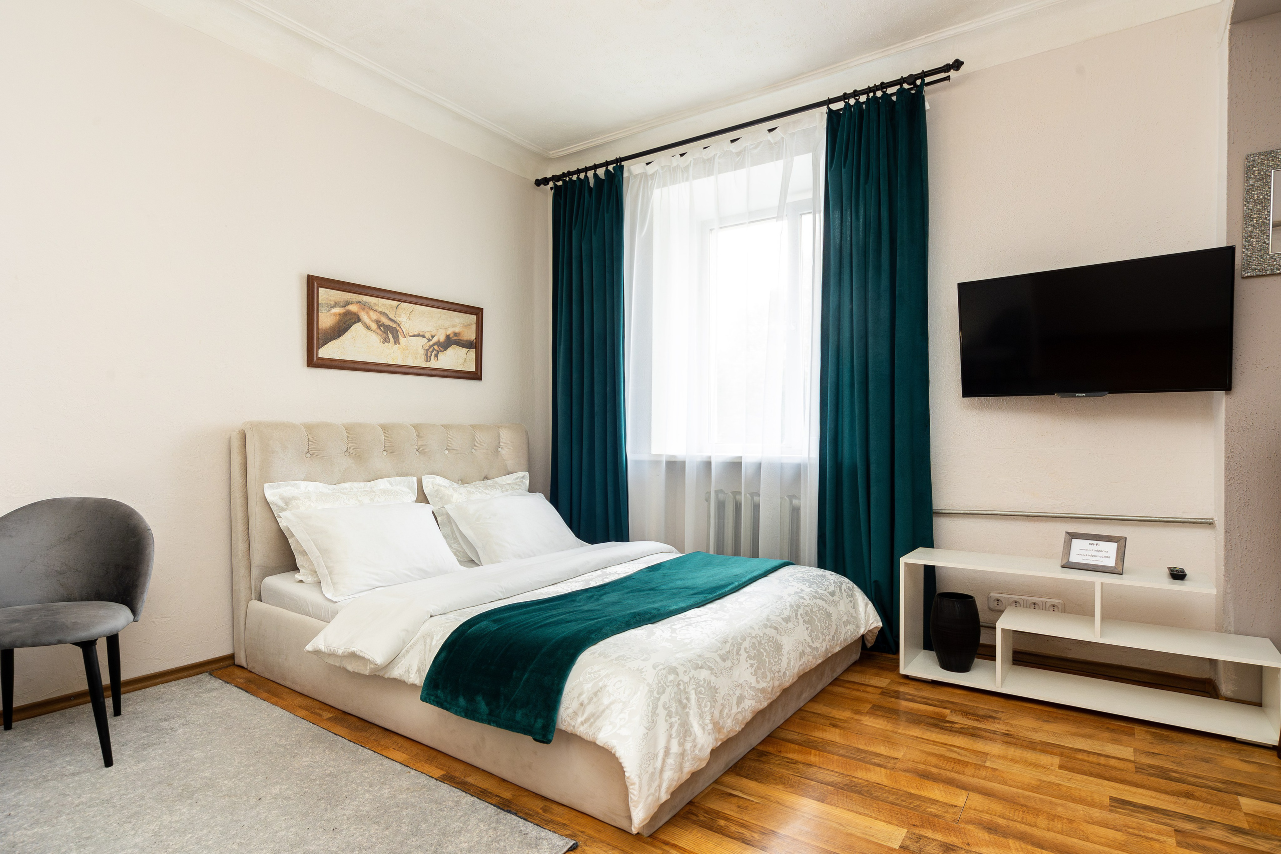 Пр. Независимости 19. Профессиональный интерьерный и репортажный фотограф Минск и РБ. Максим Орлов