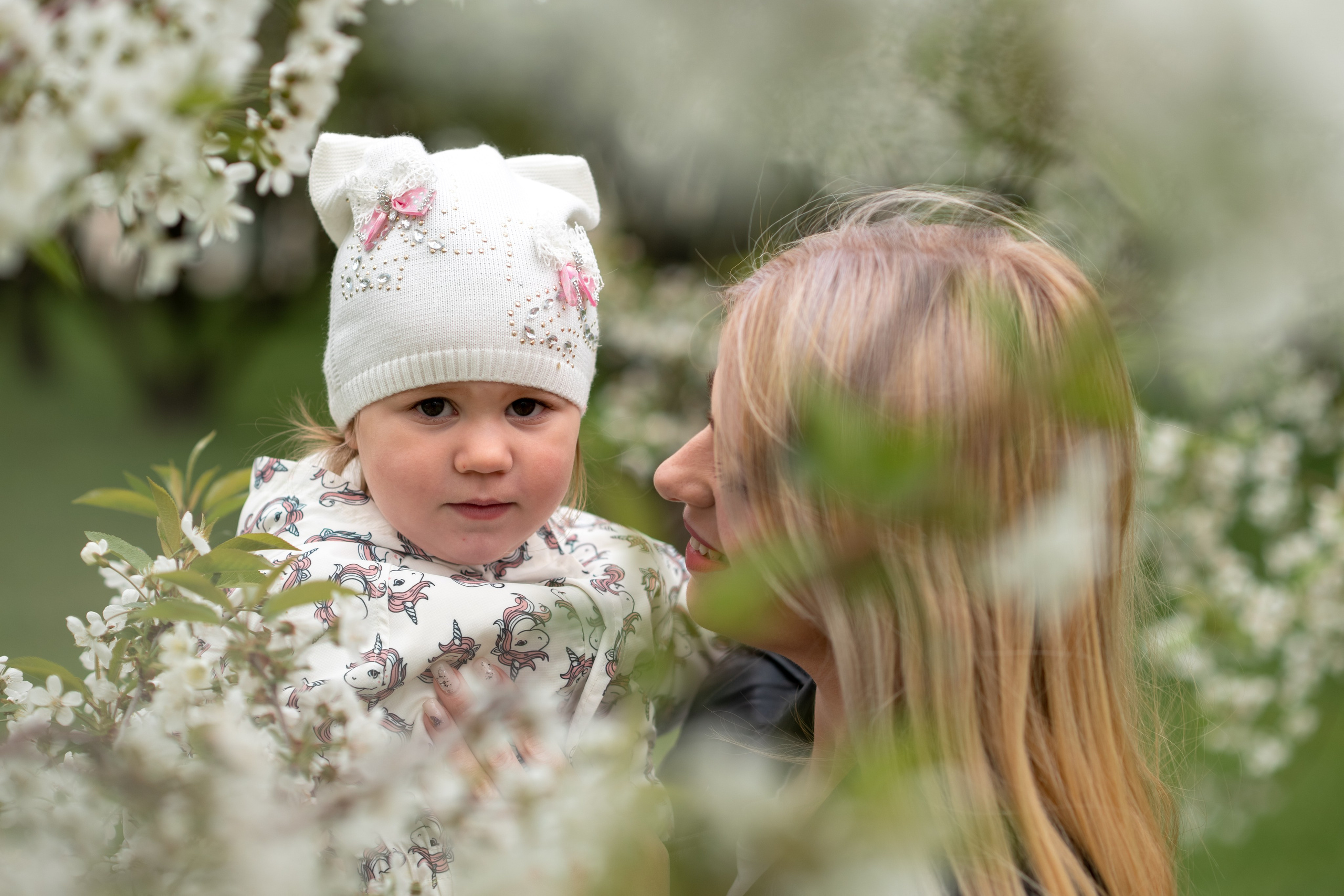Олег, Каролина и Стефания. Профессиональный интерьерный и репортажный фотограф Минск и РБ. Максим Орлов