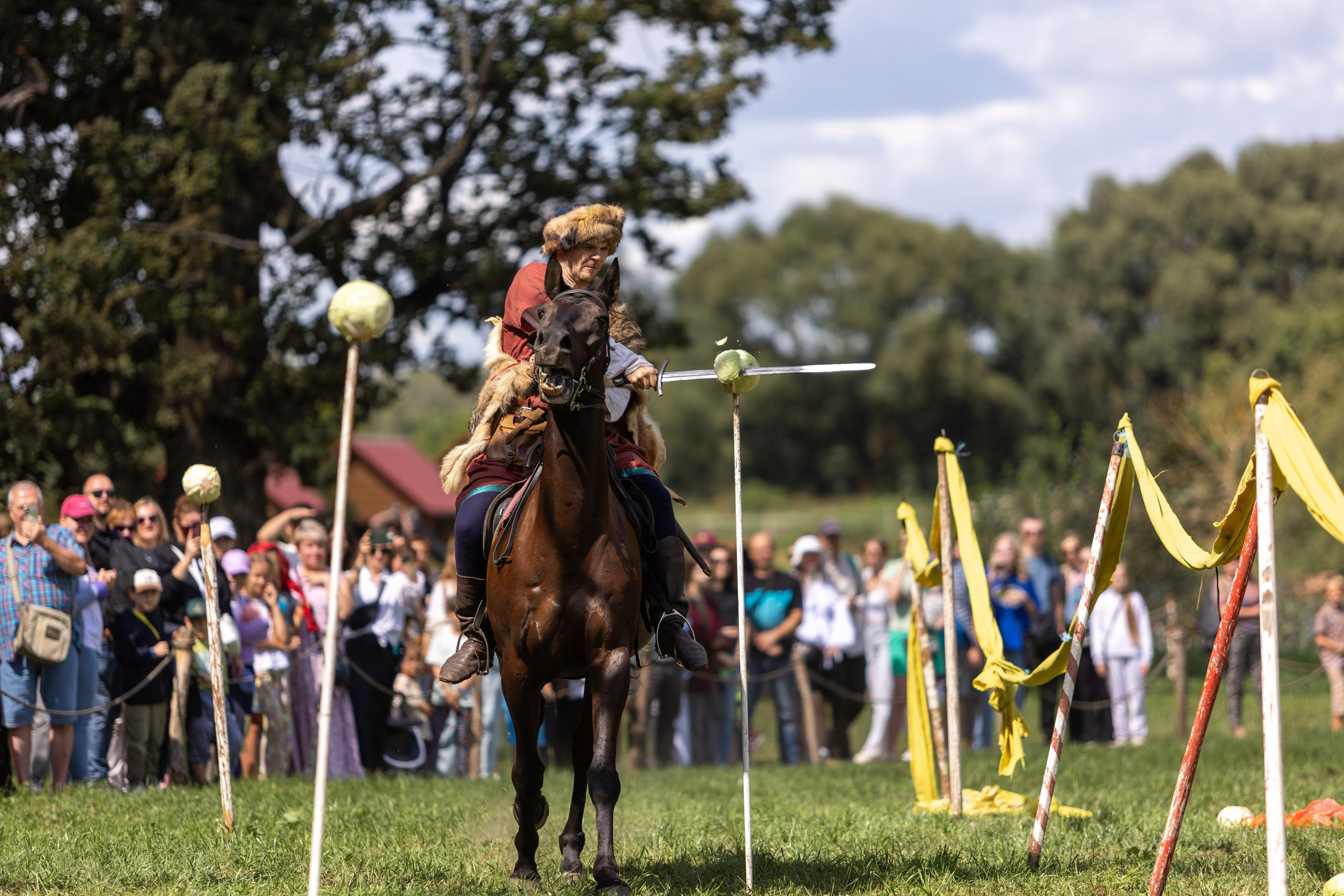 Ежегодный фестиваль средневековья в Дукоре. Профессиональный интерьерный и репортажный фотограф Минск и РБ. Максим Орлов