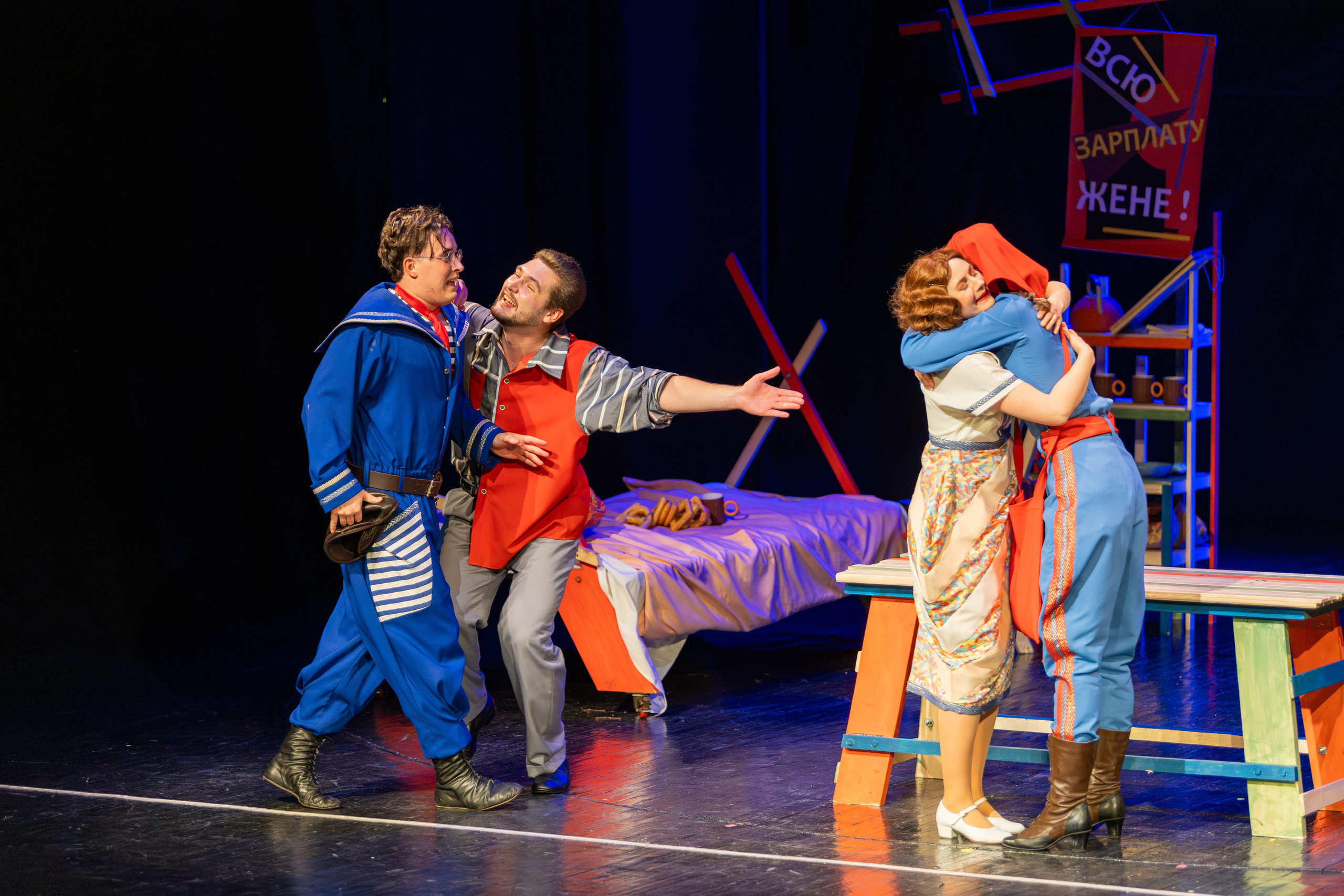 Квадратура круга. Профессиональный интерьерный и репортажный фотограф Минск и РБ. Максим Орлов