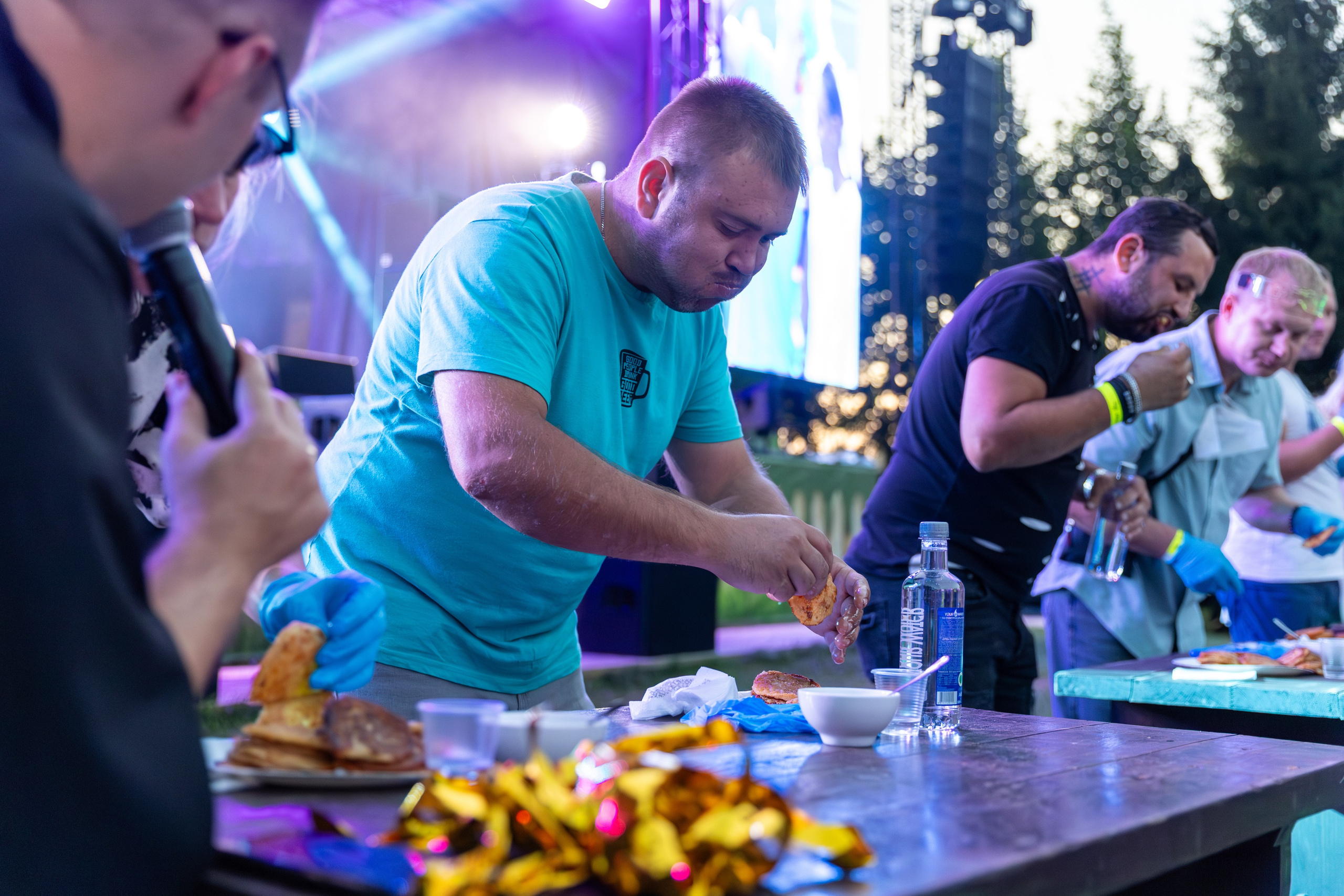 Дискохит. Профессиональный интерьерный и репортажный фотограф Минск и РБ. Максим Орлов