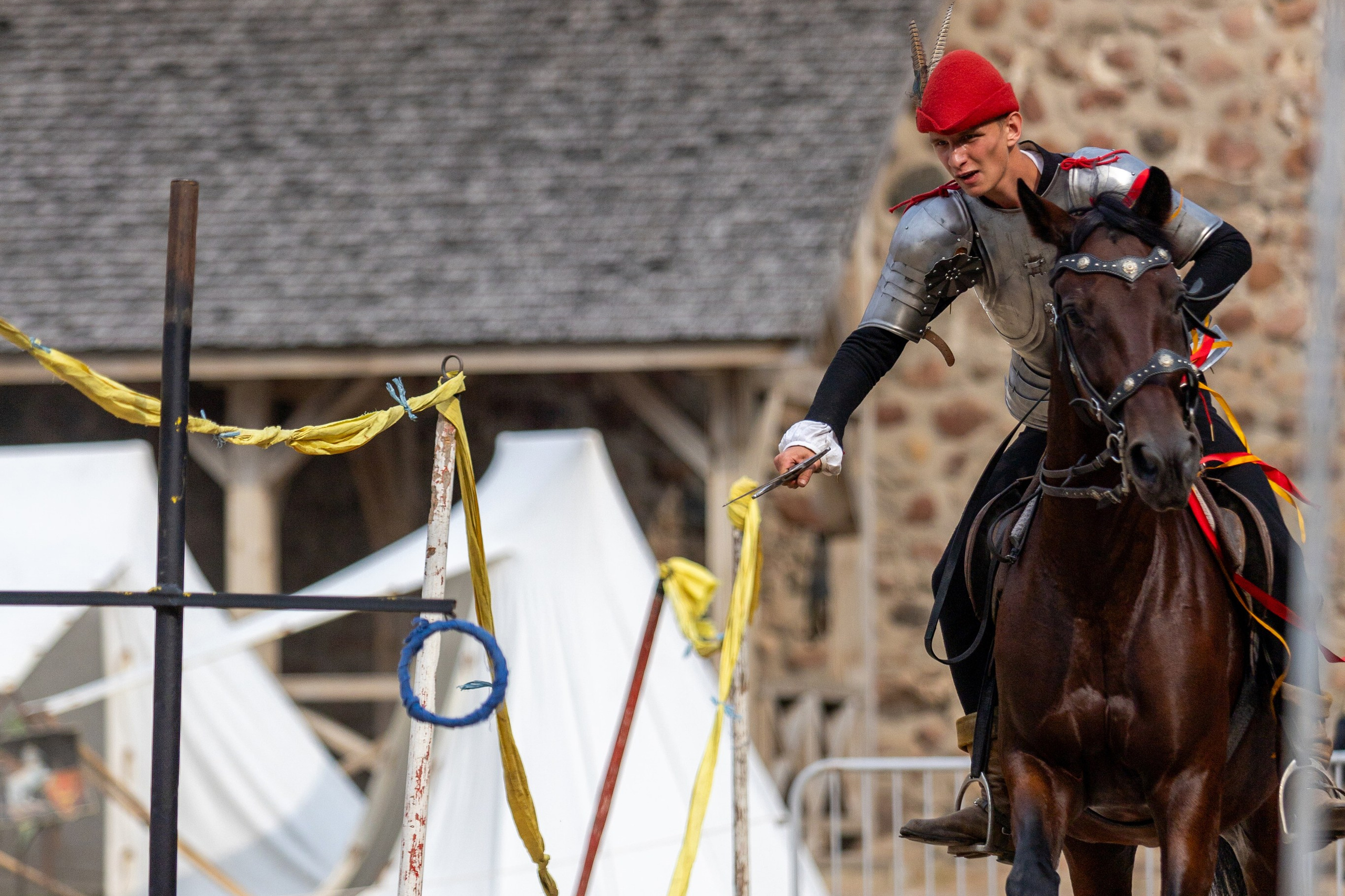 Выступление «Золотой шпоры» на празднике города Лиды. Профессиональный интерьерный и репортажный фотограф Минск и РБ. Максим Орлов