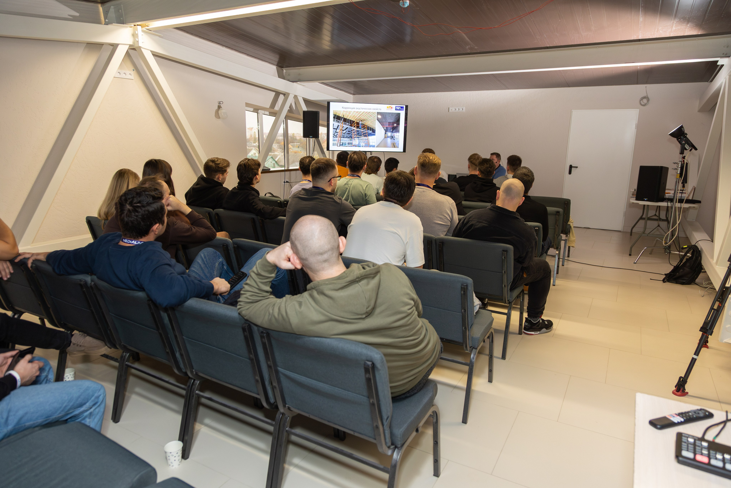 Конференция Medialive 2024. День второй. Профессиональный интерьерный и репортажный фотограф Минск и РБ. Максим Орлов