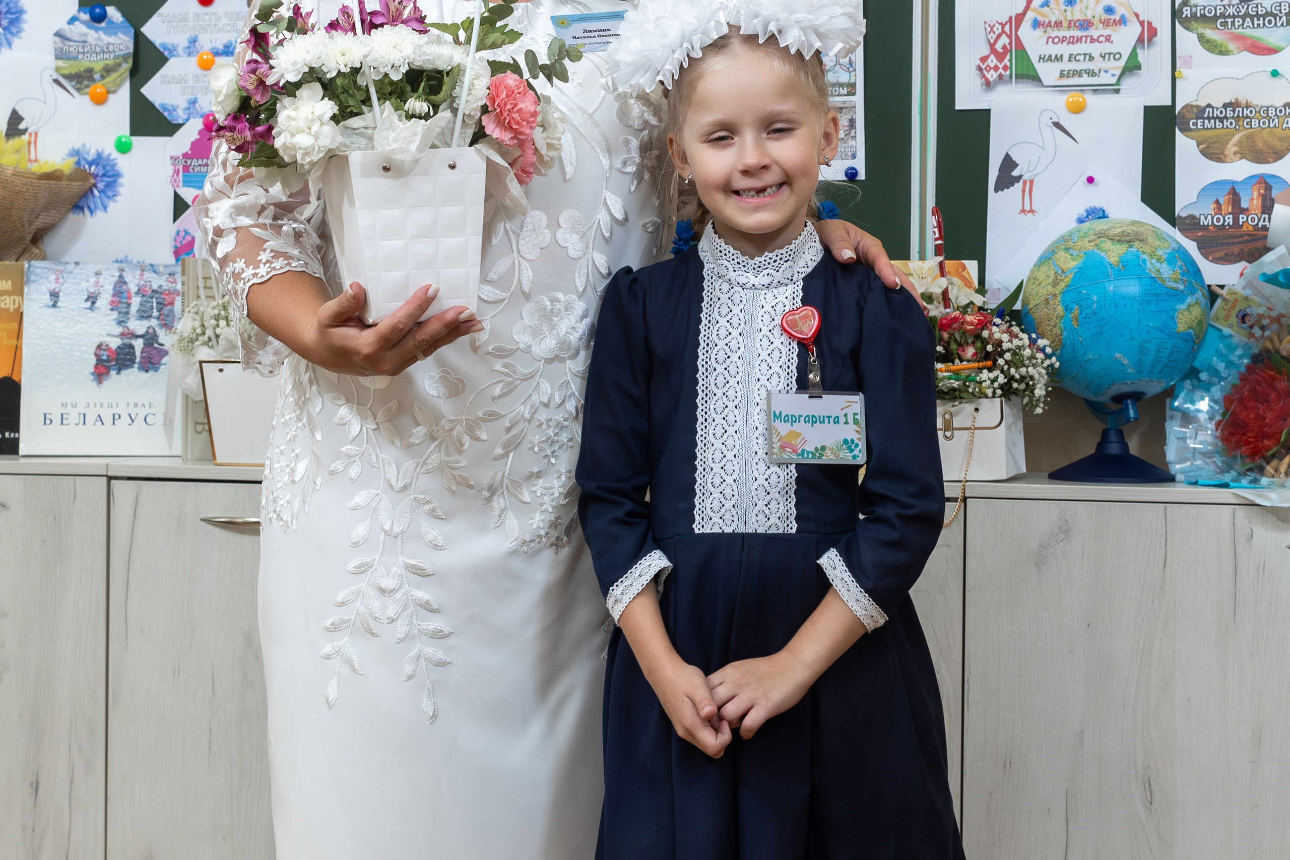 Линейка 1-го сентября. Профессиональный интерьерный и репортажный фотограф Минск и РБ. Максим Орлов