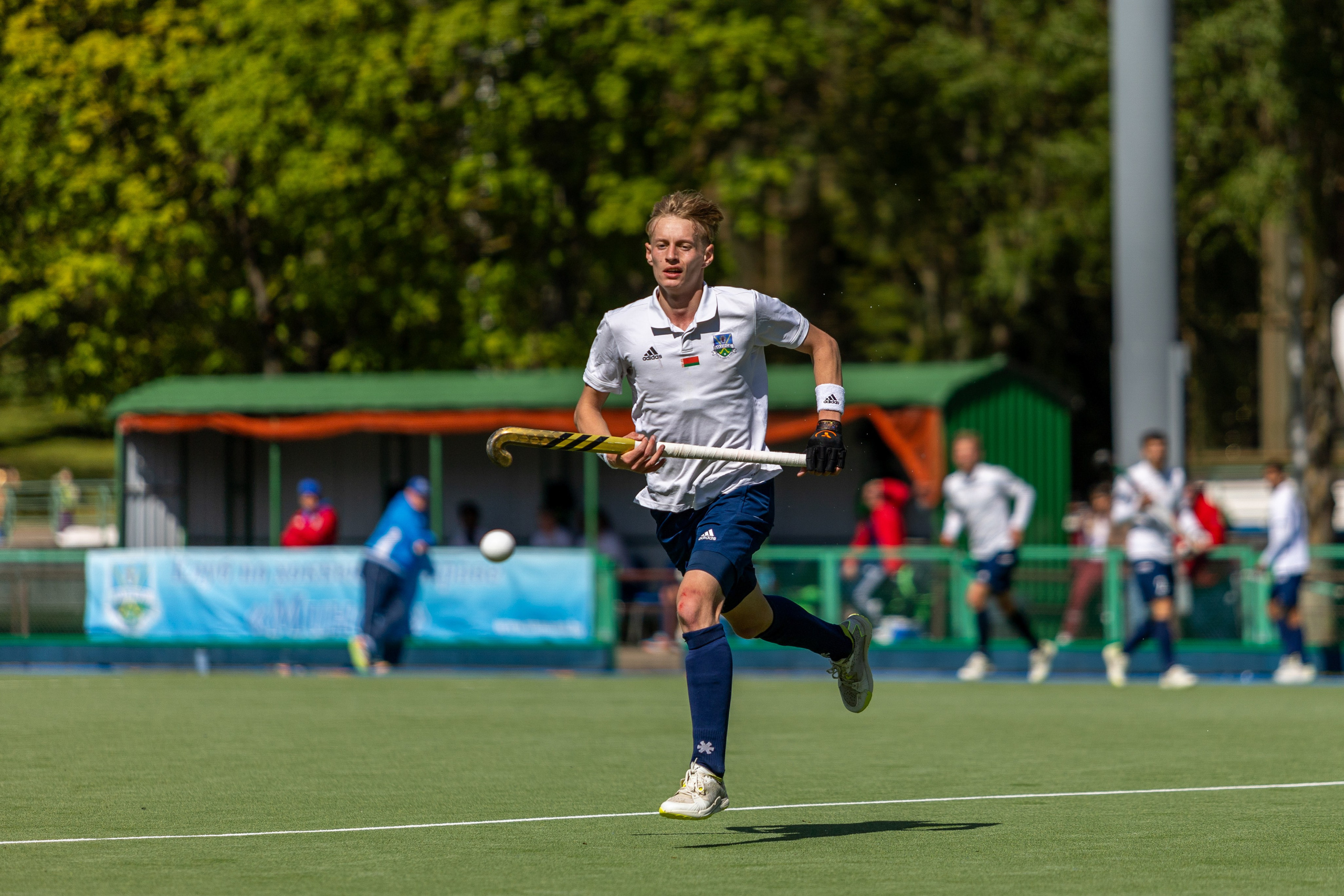 Хоккей на траве. ХК Минск — СК Строитель 12.05.2024. Профессиональный интерьерный и репортажный фотограф Минск и РБ. Максим Орлов