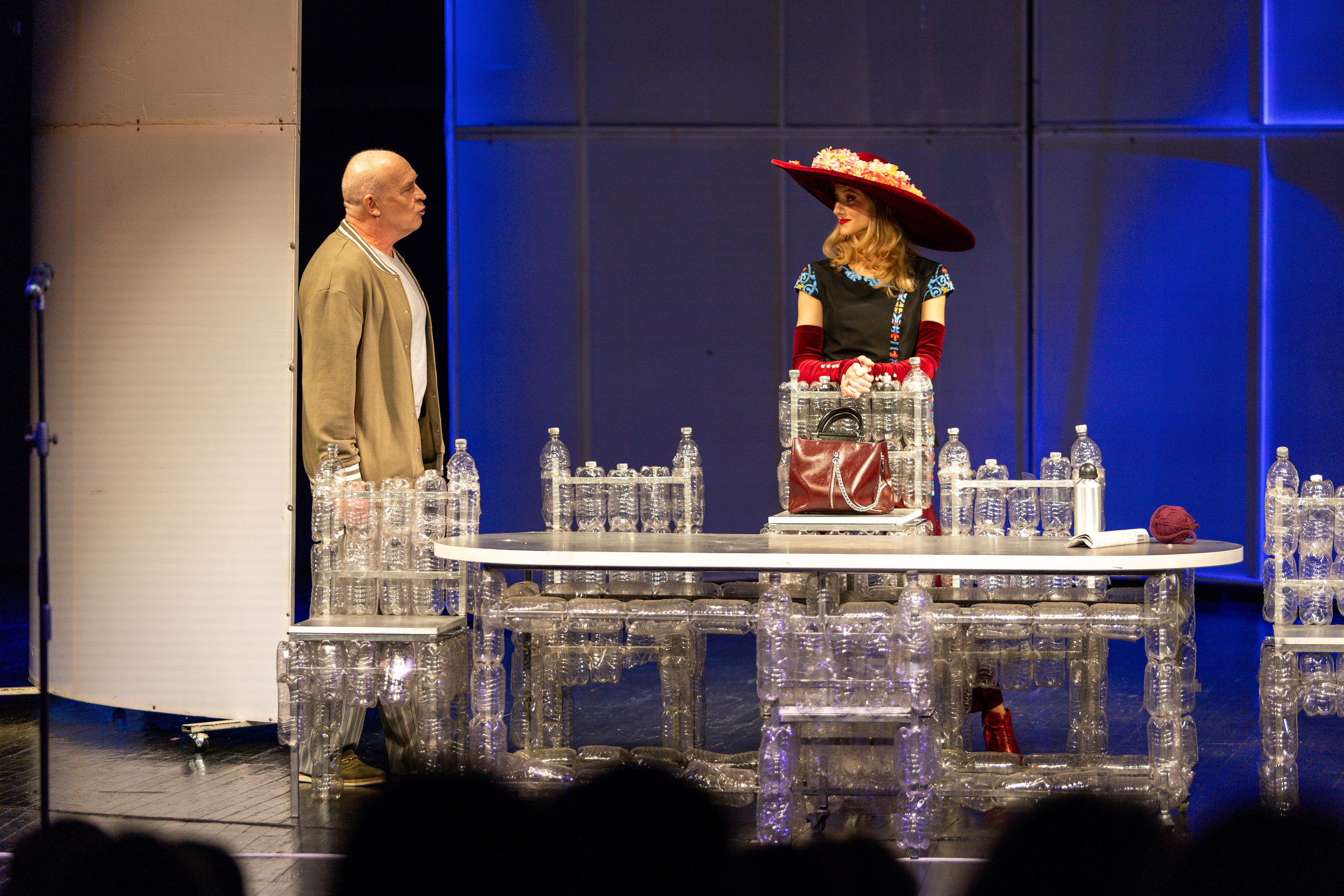 Новый театр «Нобелевская неделя». Профессиональный интерьерный и репортажный фотограф Минск и РБ. Максим Орлов