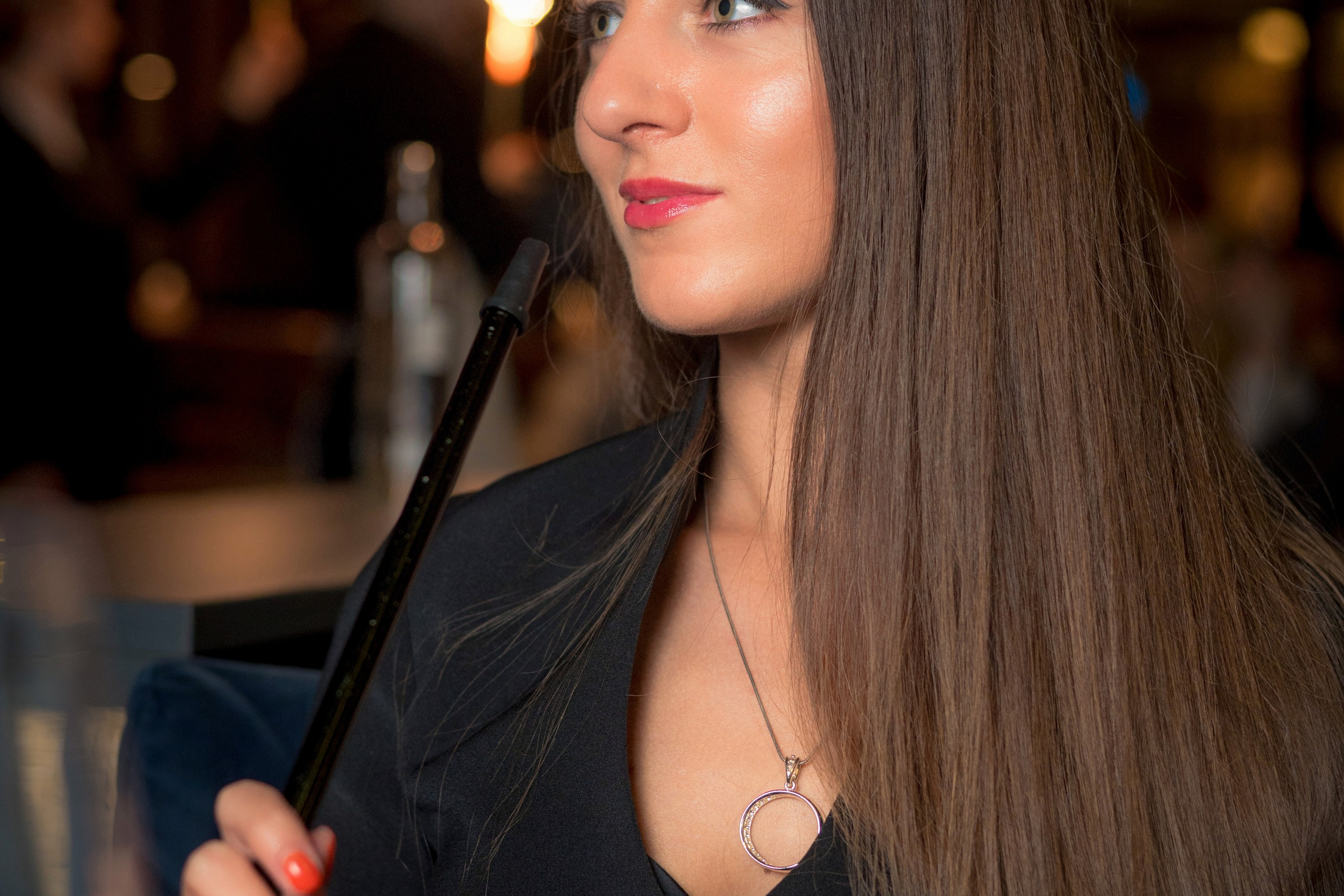 Оля и Юля в кафе «Березка». Профессиональный интерьерный и репортажный фотограф Минск и РБ. Максим Орлов