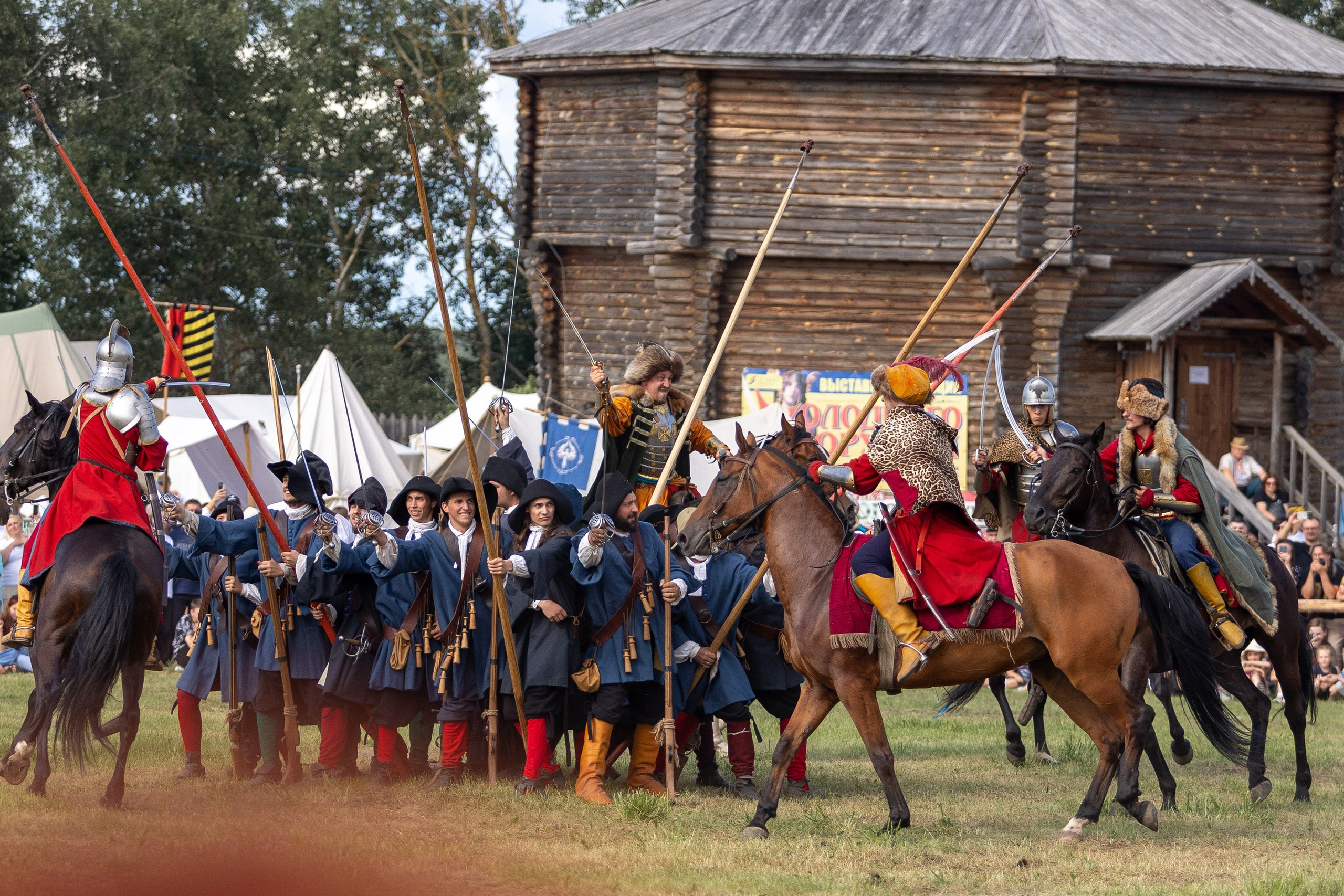 Рыцарский фест. Мстиславль. Профессиональный интерьерный и репортажный фотограф Минск и РБ. Максим Орлов