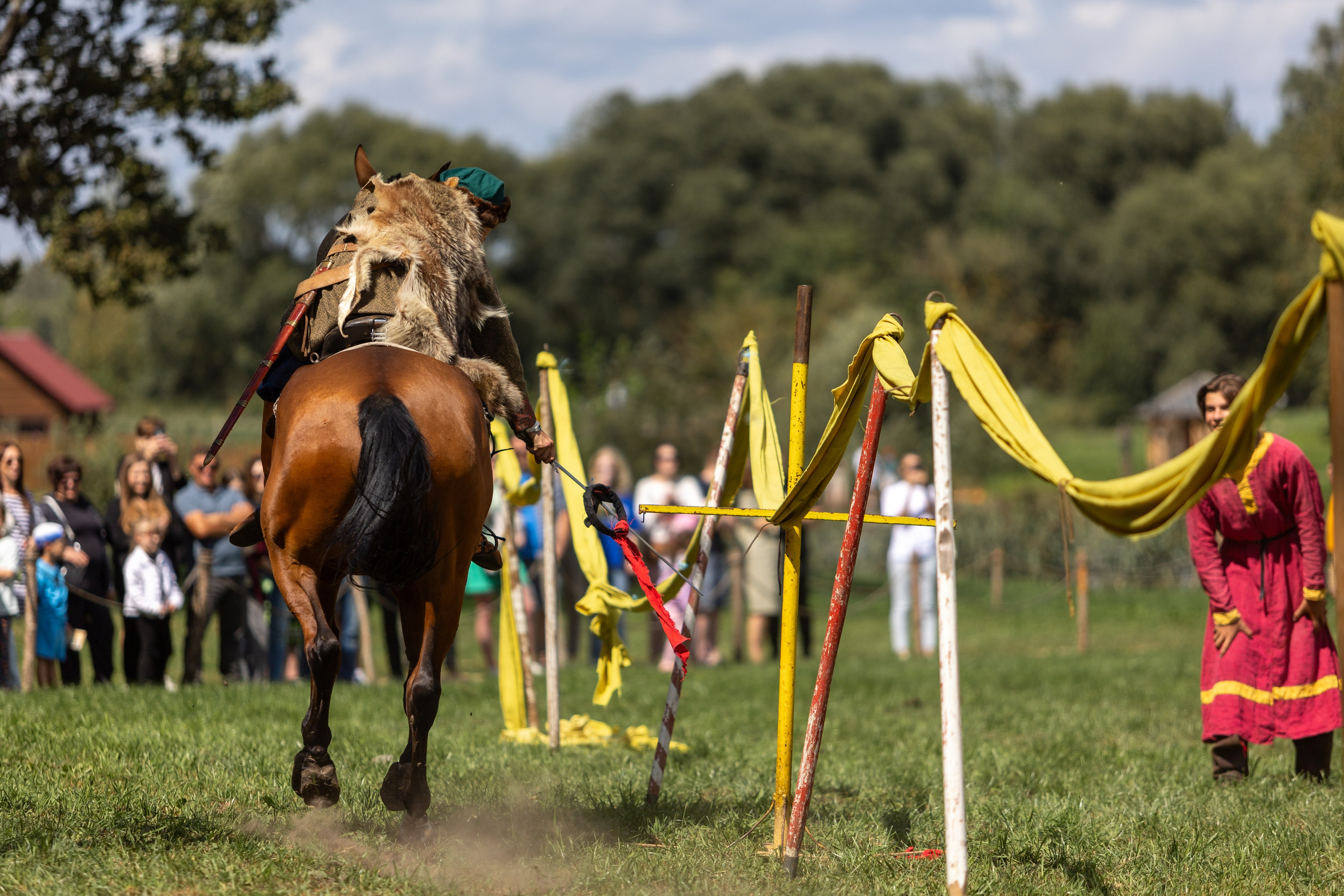 Ежегодный фестиваль средневековья в Дукоре. Профессиональный интерьерный и репортажный фотограф Минск и РБ. Максим Орлов