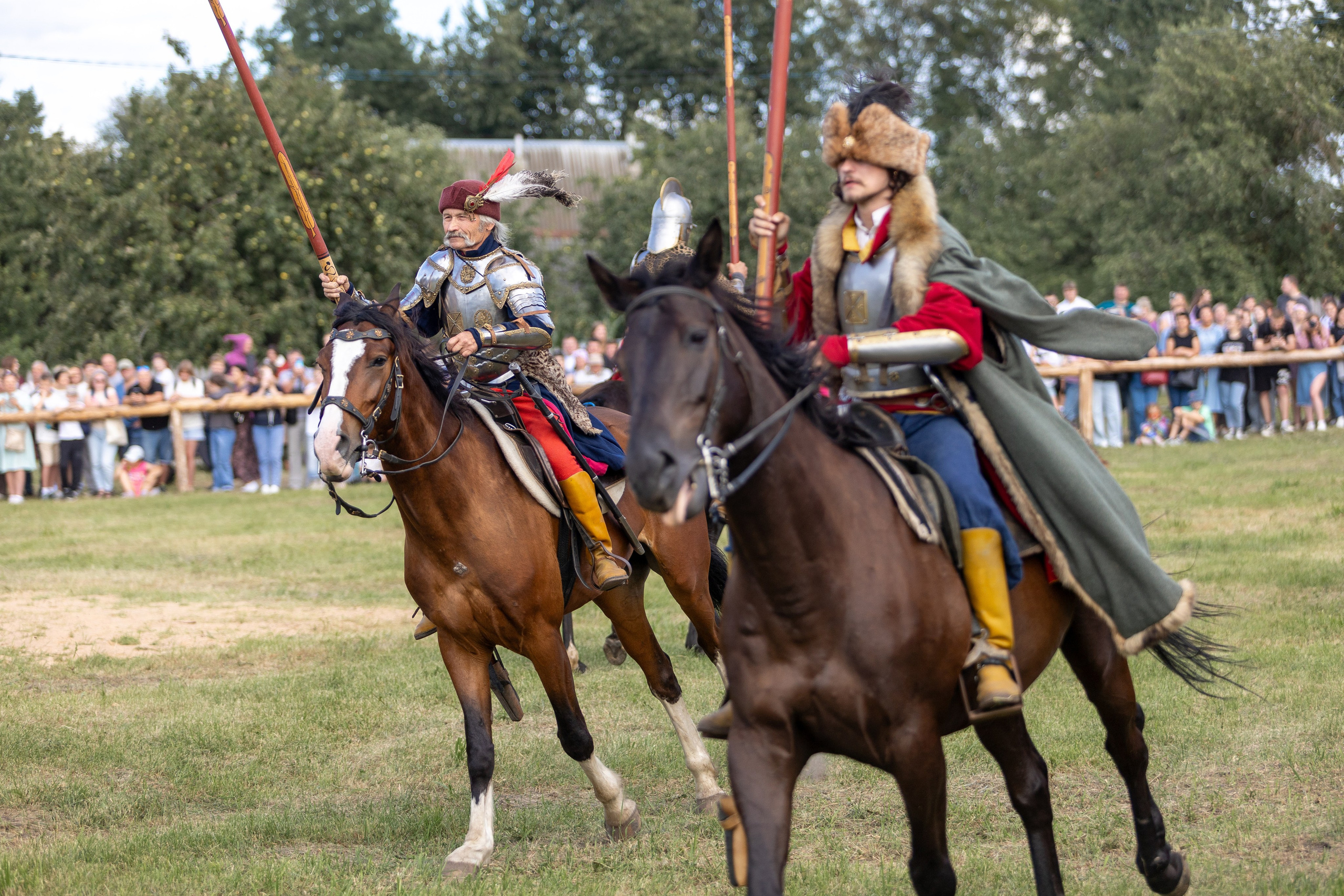 Рыцарский фест. Мстиславль. Профессиональный интерьерный и репортажный фотограф Минск и РБ. Максим Орлов