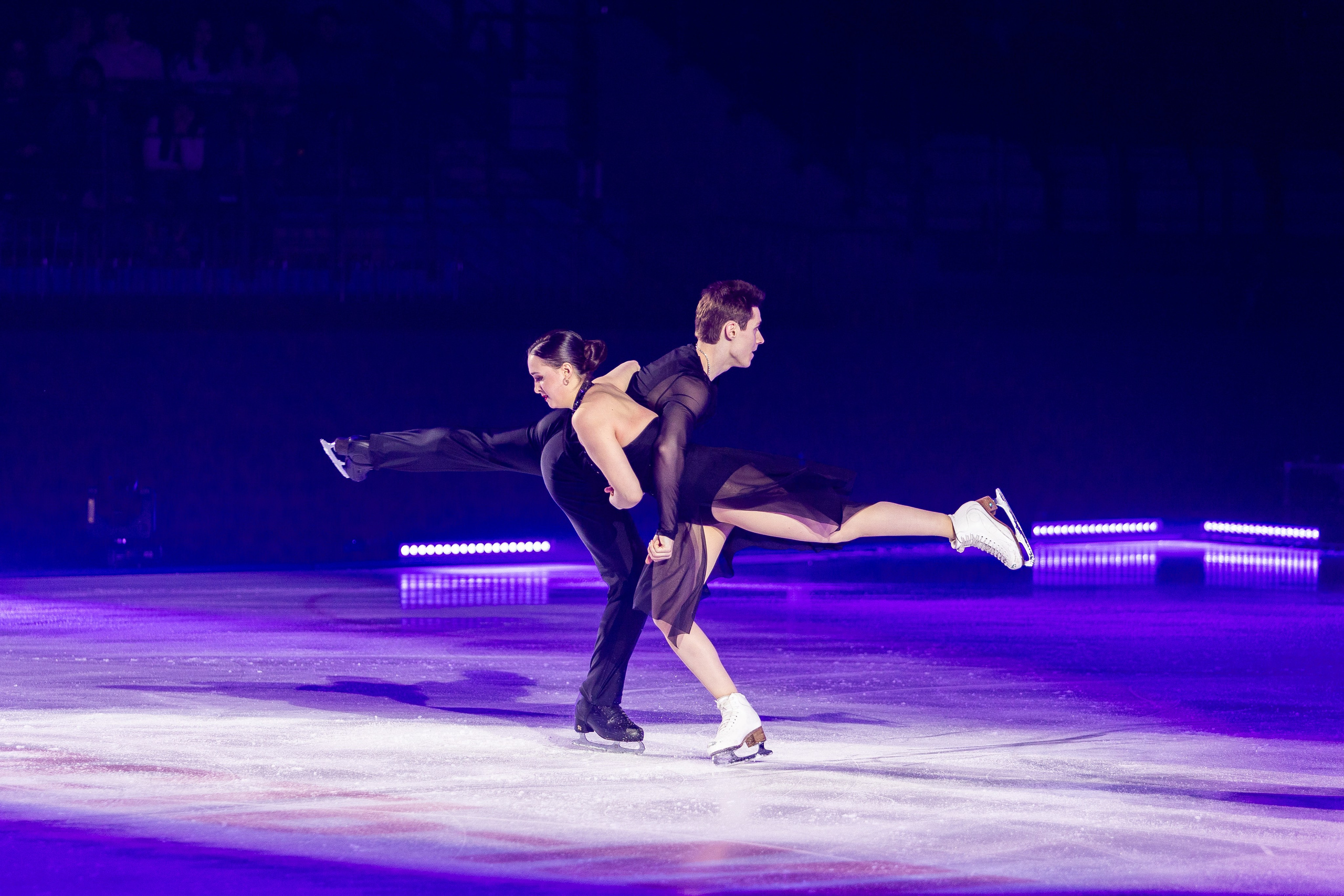 Ледовое шоу Ильи Авербуха 30.03.2024. Профессиональный интерьерный и репортажный фотограф Минск и РБ. Максим Орлов