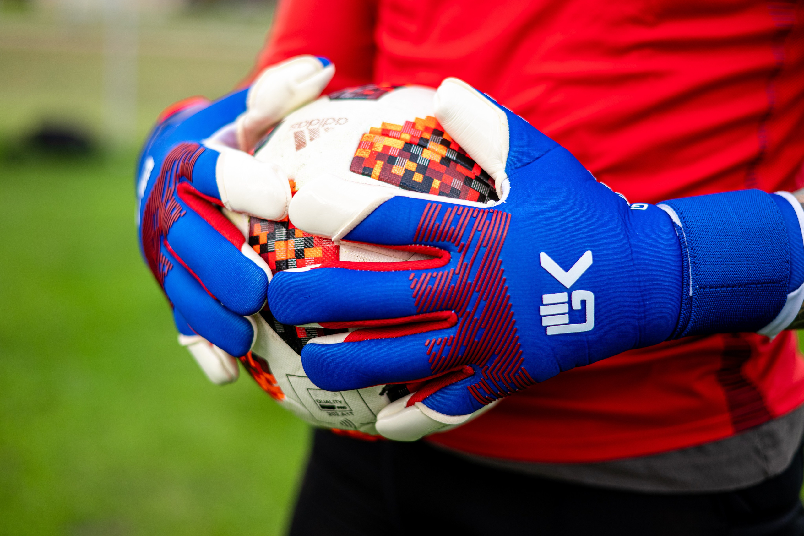 Фото для рекламы вратарских печаток. Профессиональный интерьерный и репортажный фотограф Минск и РБ. Максим Орлов