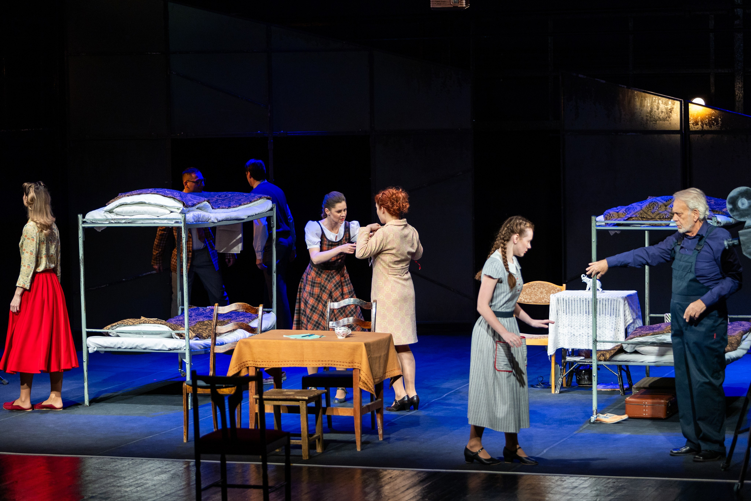 Новый театр «Фабричная девчонка». Профессиональный интерьерный и репортажный фотограф Минск и РБ. Максим Орлов