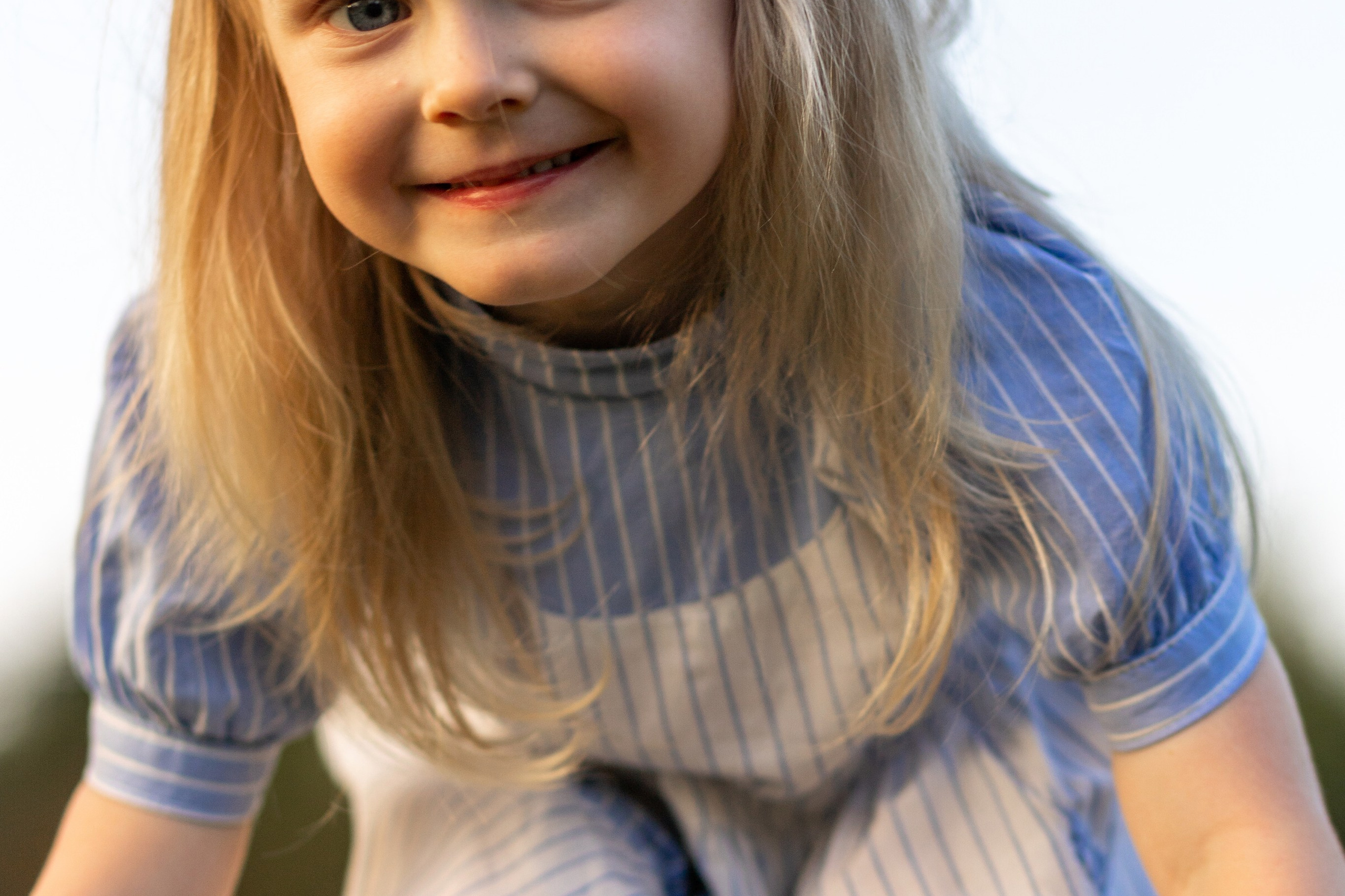 Стеша с мамой. Профессиональный интерьерный и репортажный фотограф Минск и РБ. Максим Орлов