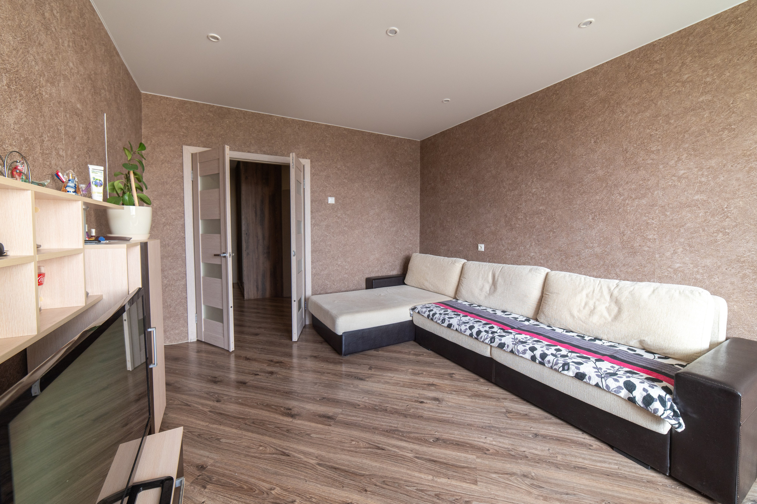 Квартира неизвестна. Эконом вариант. Профессиональный интерьерный и репортажный фотограф Минск и РБ. Максим Орлов