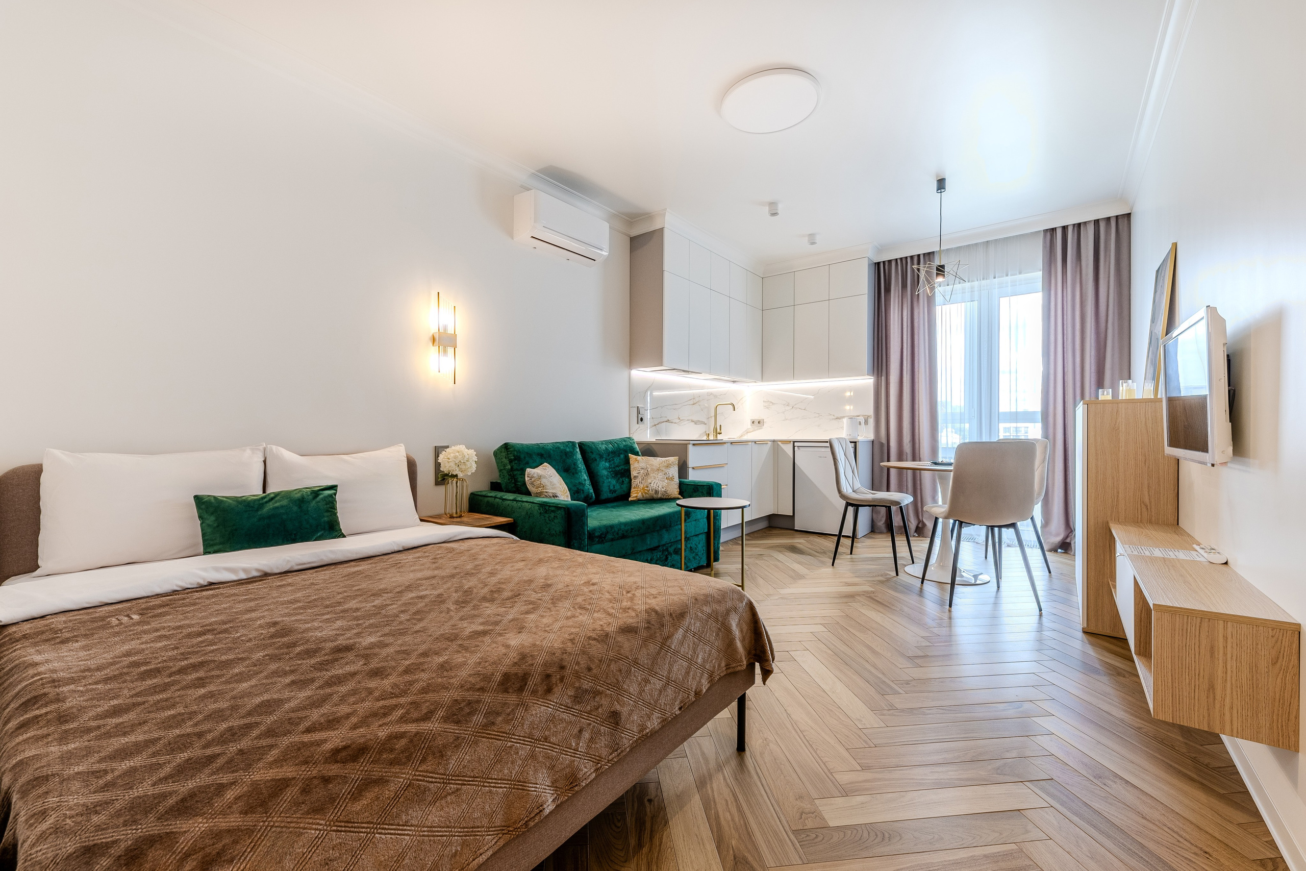 Братская 16. Профессиональный интерьерный и репортажный фотограф Минск и РБ. Максим Орлов