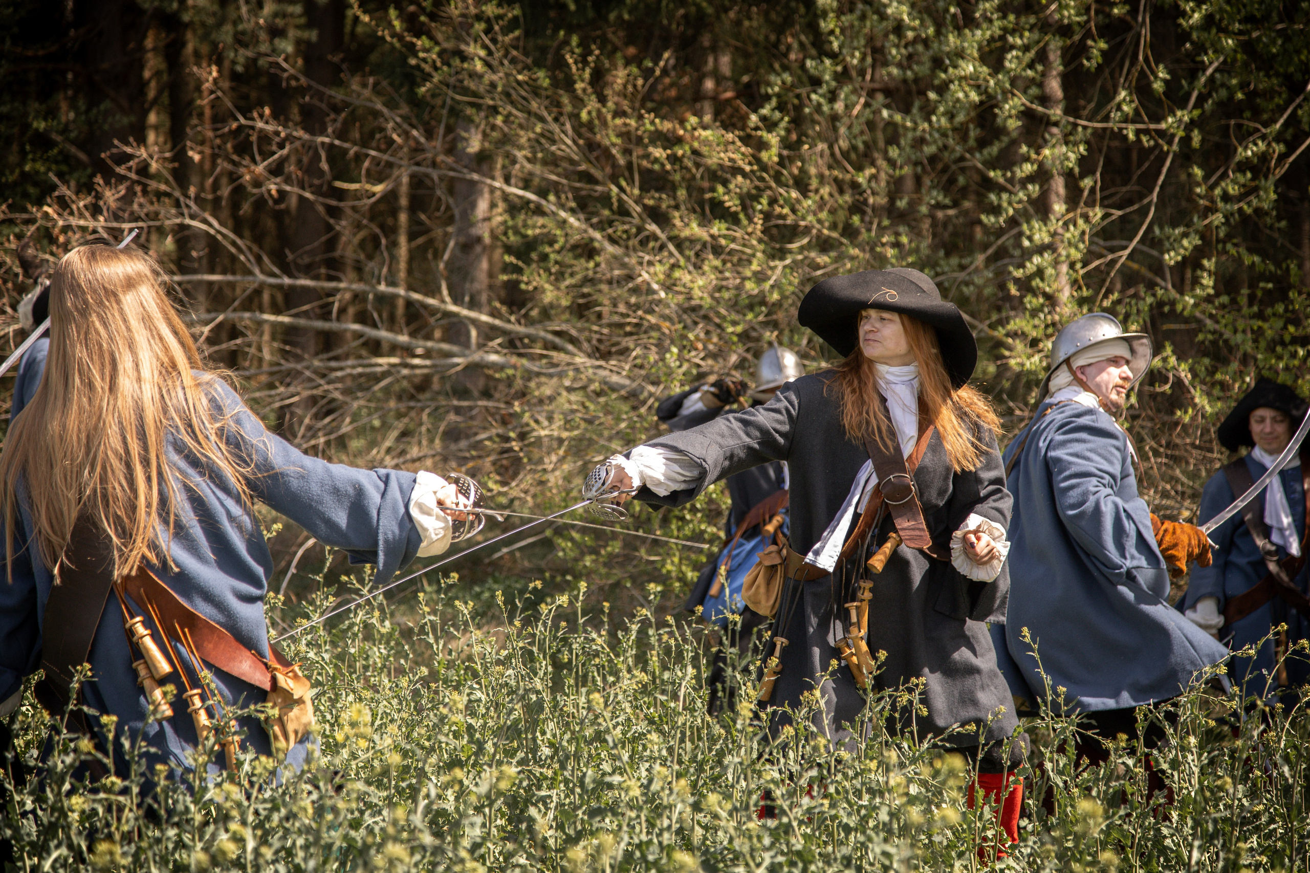 Золотая шпора. Огнем и мечем. День второй. Вылазка в лес. Штурм фортеции. Княжеский пир. Профессиональный интерьерный и репортажный фотограф Минск и РБ. Максим Орлов