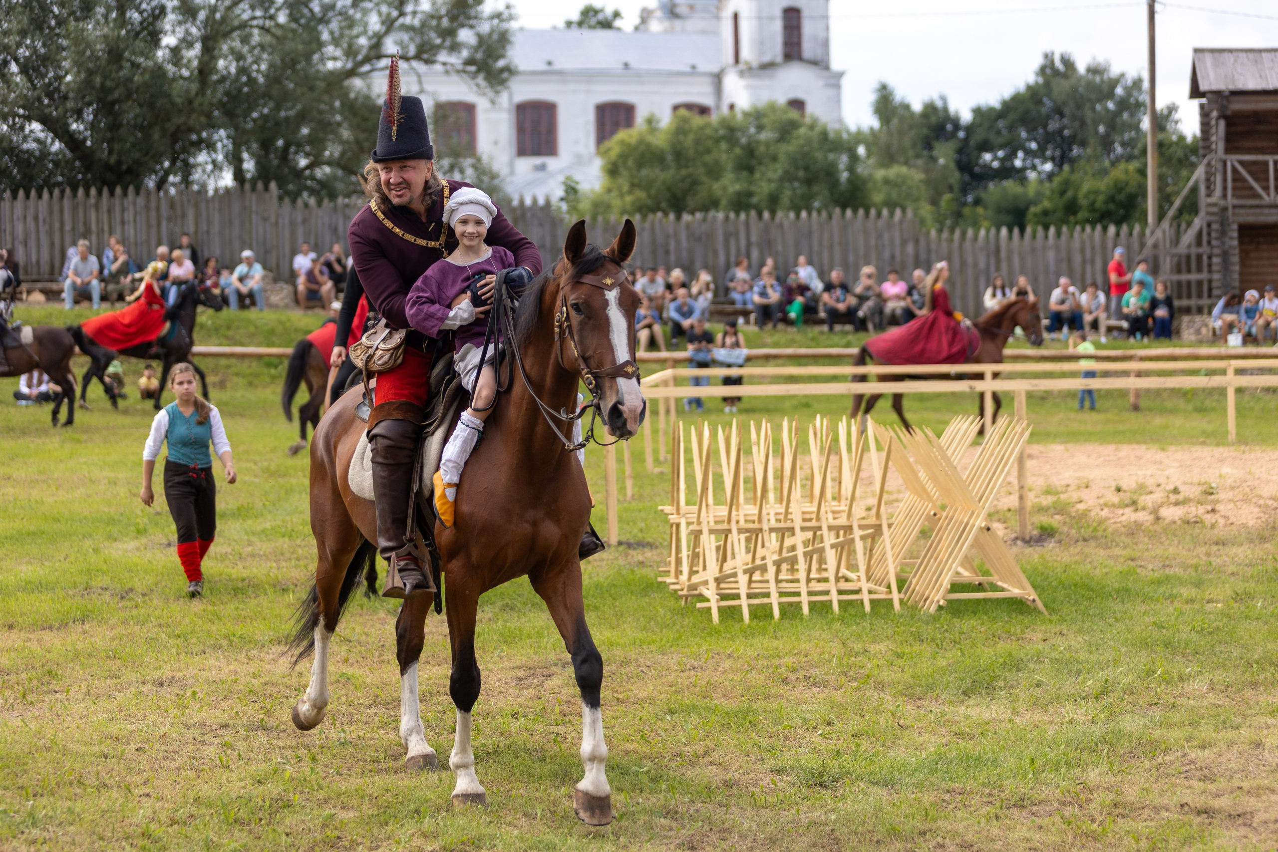 Рыцарский фест. Мстиславль. Профессиональный интерьерный и репортажный фотограф Минск и РБ. Максим Орлов
