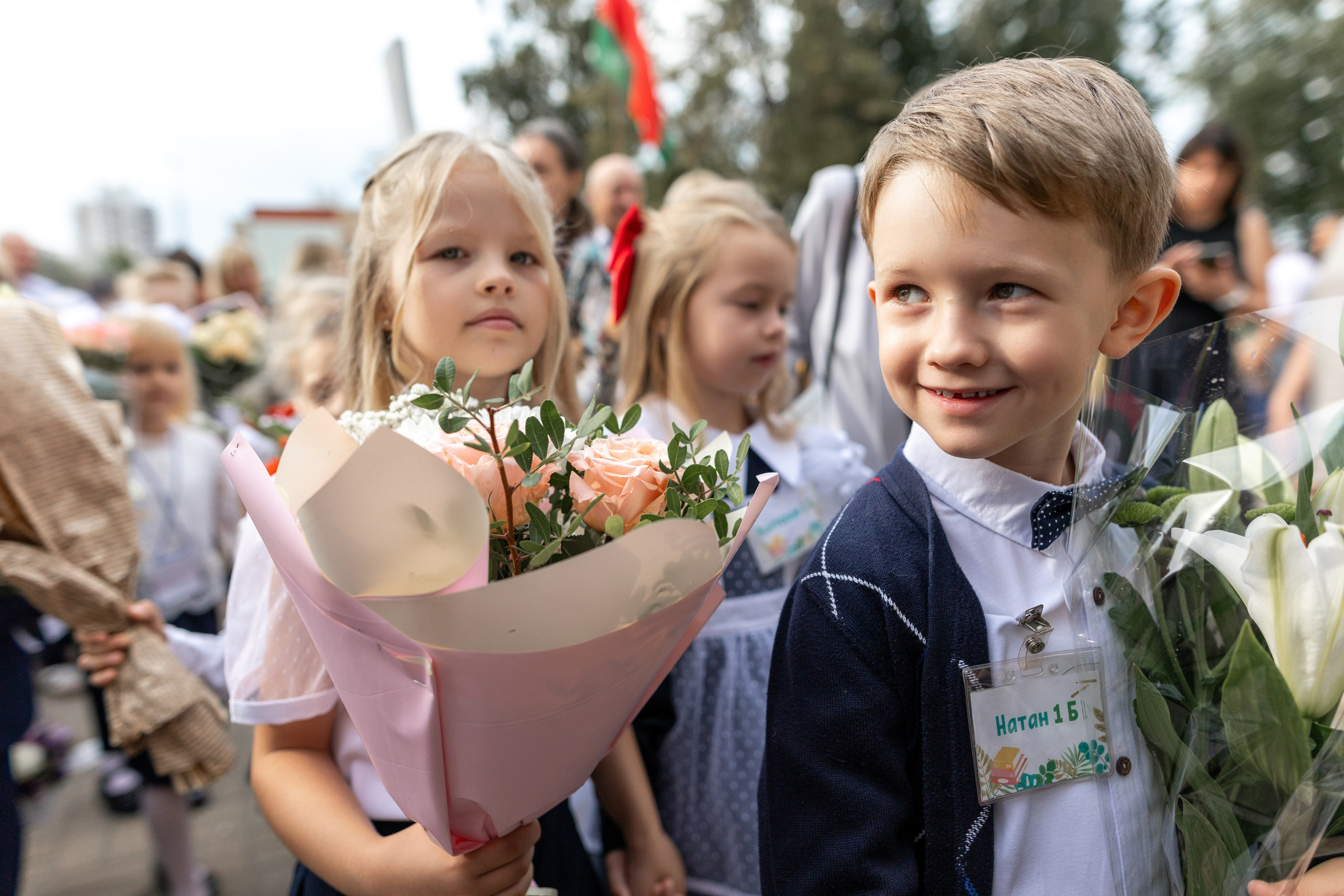 Линейка 1-го сентября. Профессиональный интерьерный и репортажный фотограф Минск и РБ. Максим Орлов