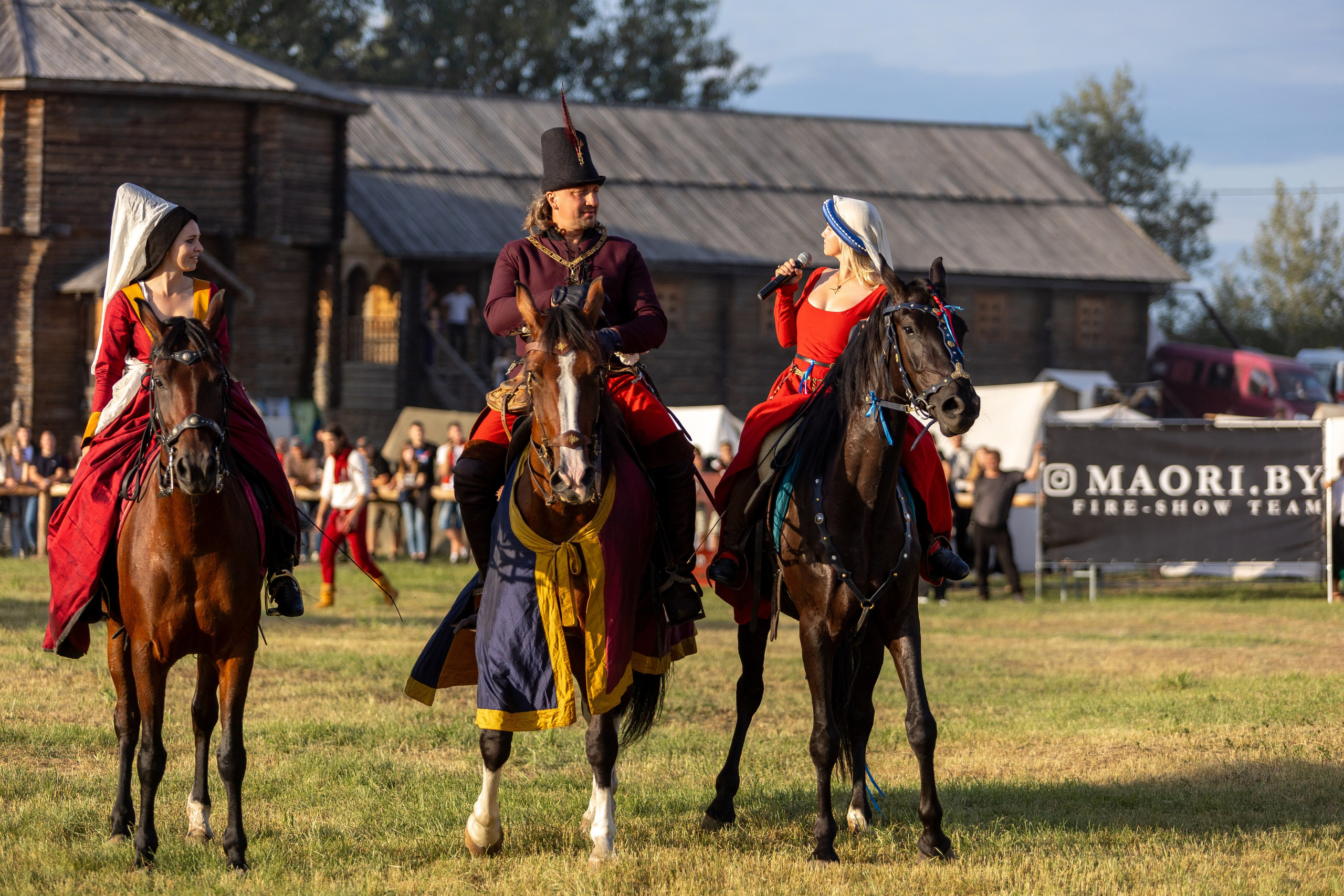 Рыцарский фест. Мстиславль. Профессиональный интерьерный и репортажный фотограф Минск и РБ. Максим Орлов