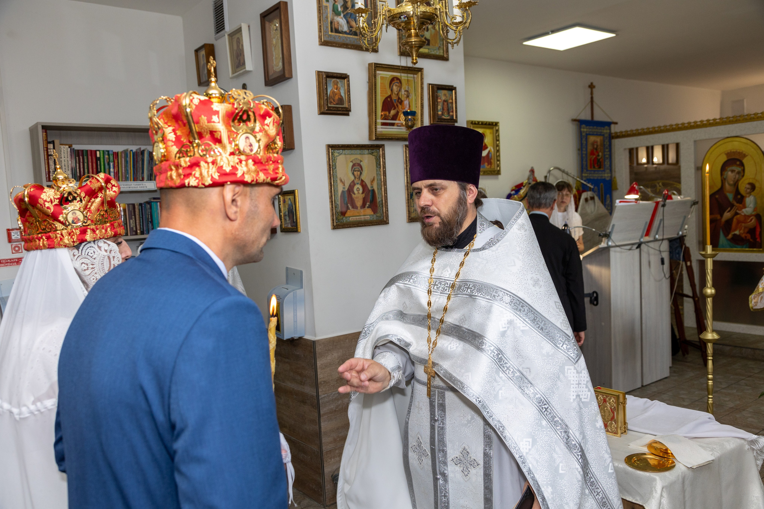 Венчание Михаила и Ольги. Профессиональный интерьерный и репортажный фотограф Минск и РБ. Максим Орлов