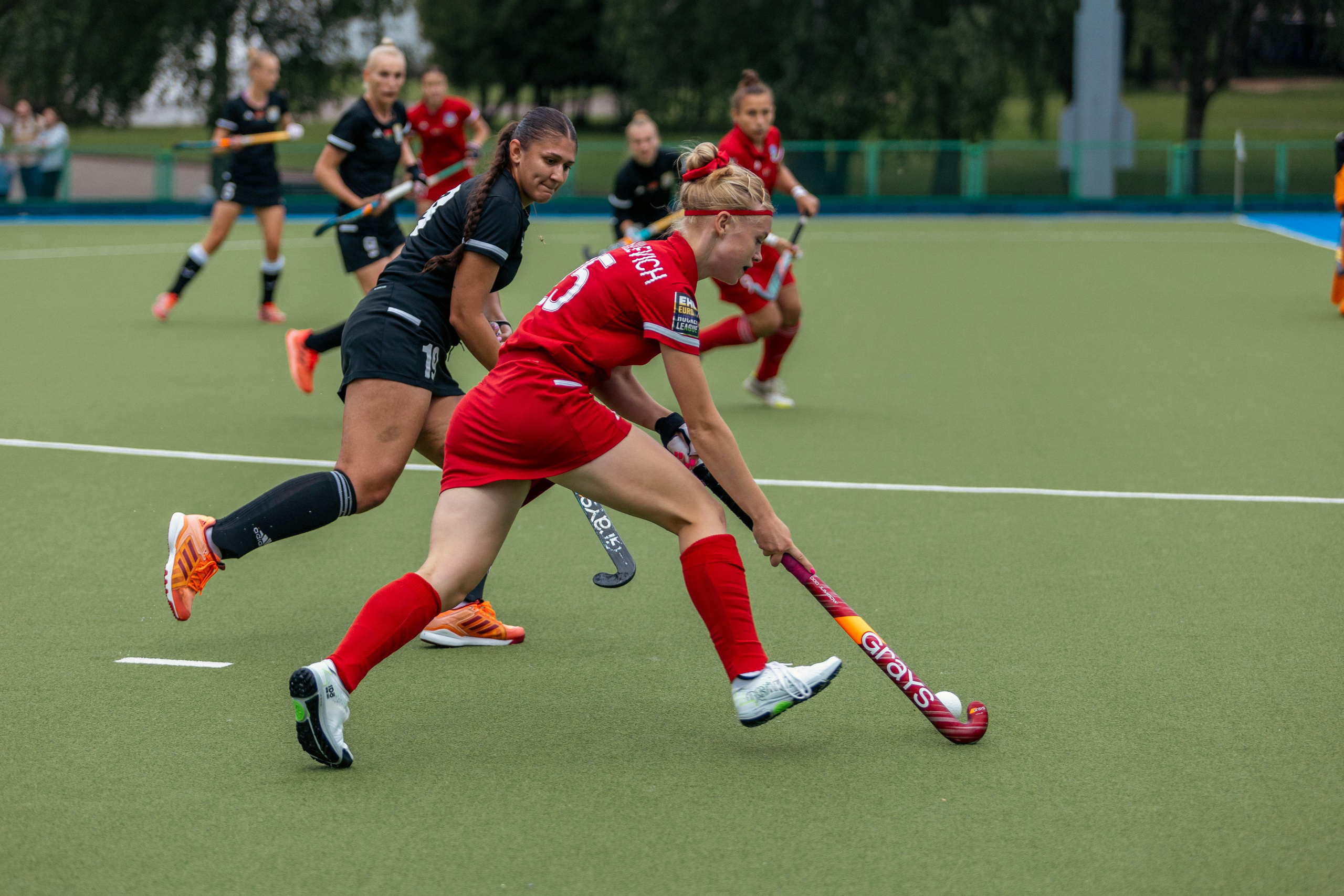 Хоккей на траве. Девушки. ХК Минск — ХК Виктория (Смолевичи) 10.06.2024. Профессиональный интерьерный и репортажный фотограф Минск и РБ. Максим Орлов