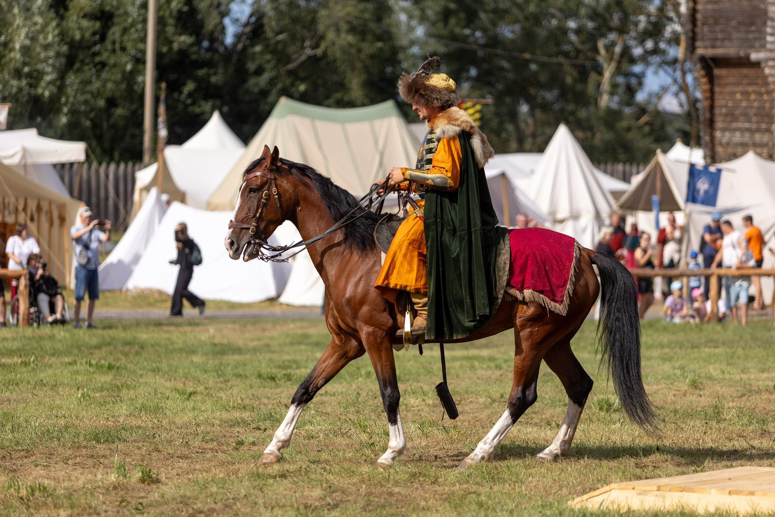 Рыцарский фест. Мстиславль. Профессиональный интерьерный и репортажный фотограф Минск и РБ. Максим Орлов